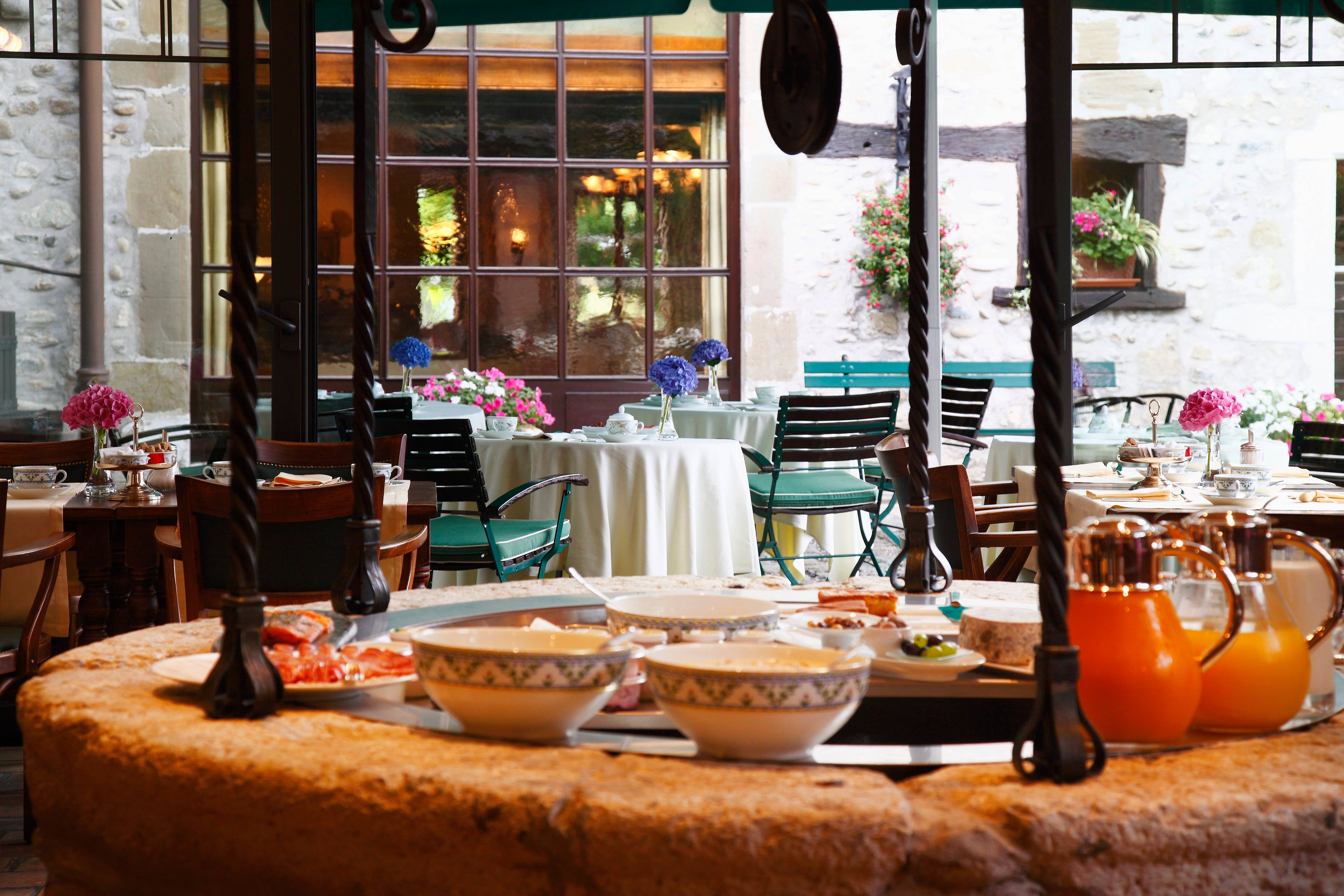 Exquisite Küche im Herzen des Mauerwerks