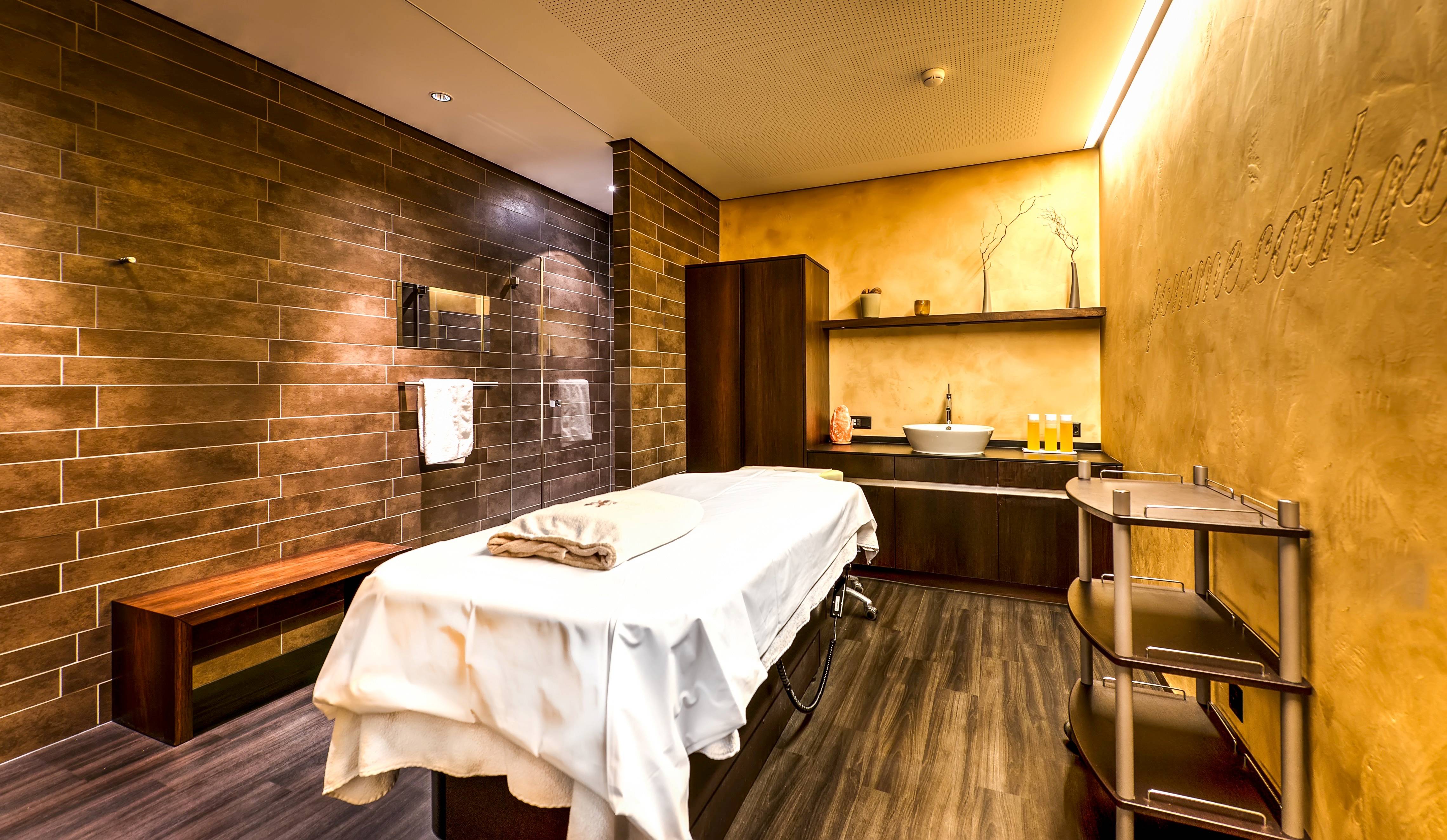 Wellness Angebote mit Massage im Moseltal