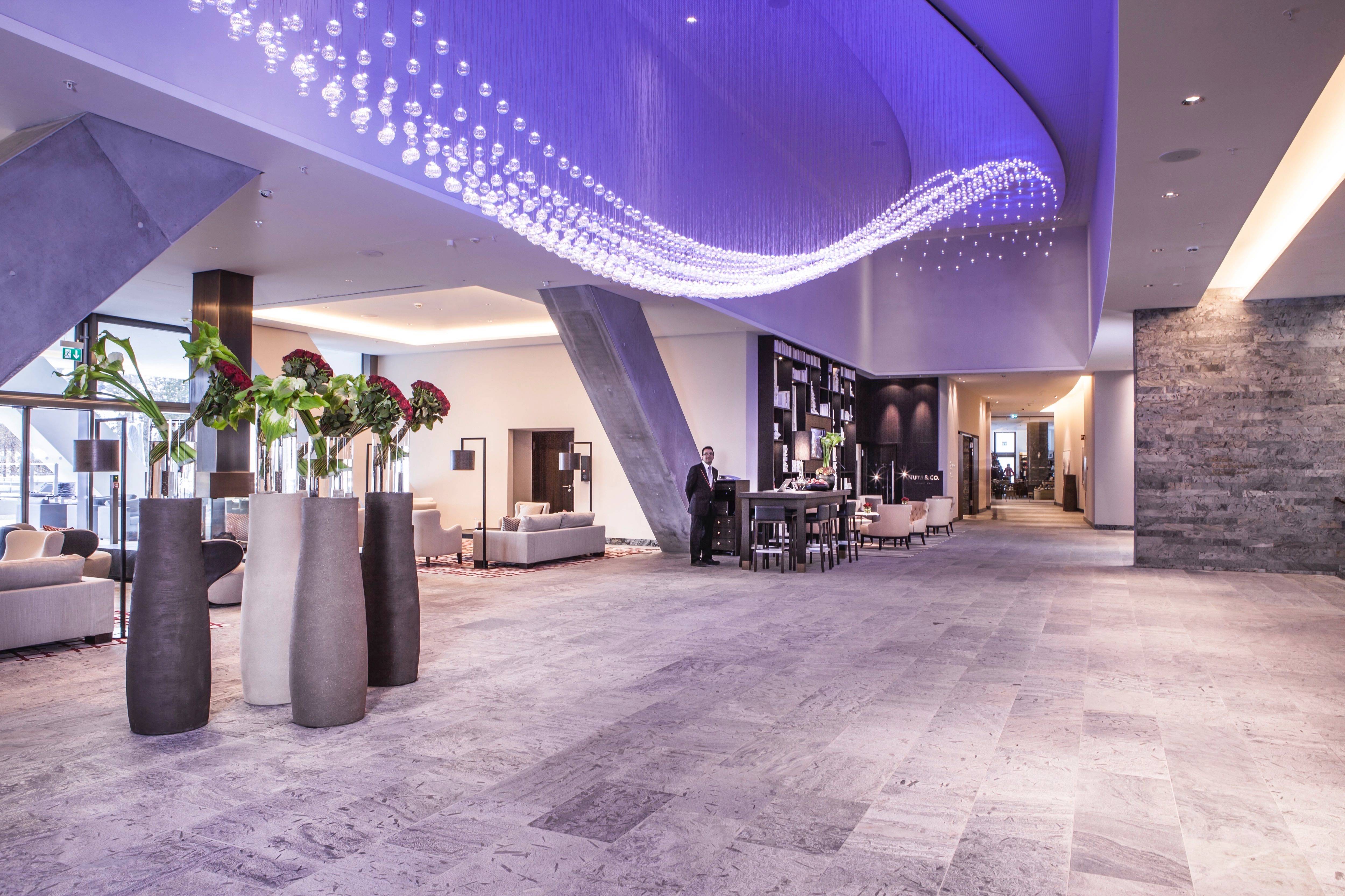 Erlebe puren Luxus in exklusiven Hotels in Breil / Brigels