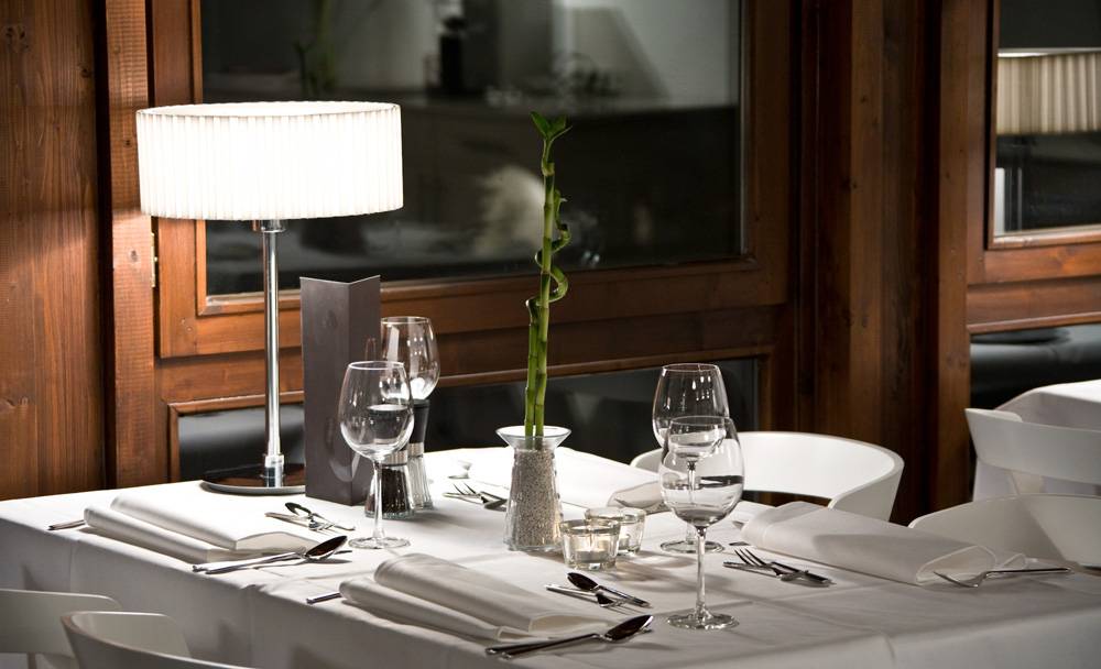 Restaurant Madhus / Seerose