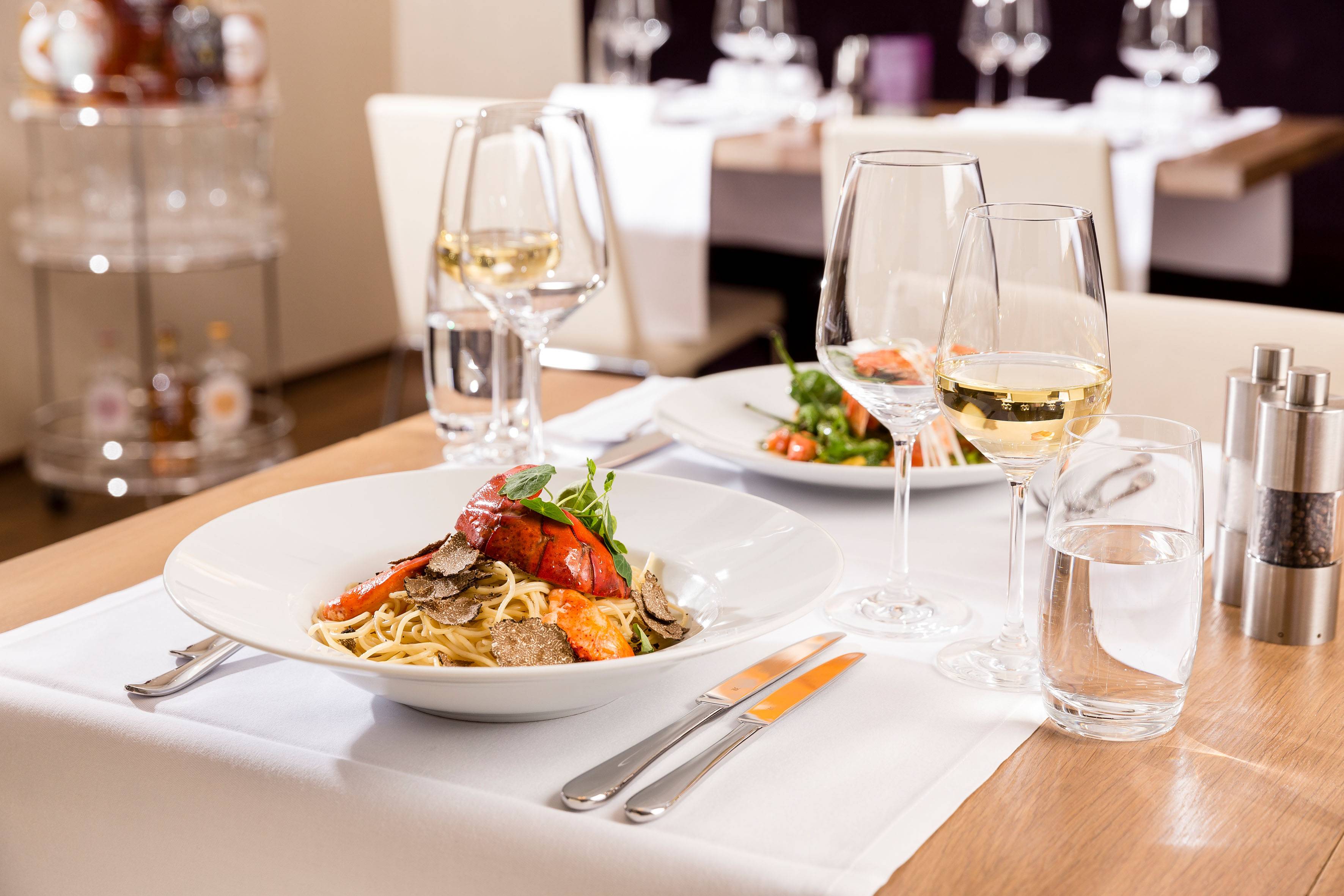 pure Restaurant