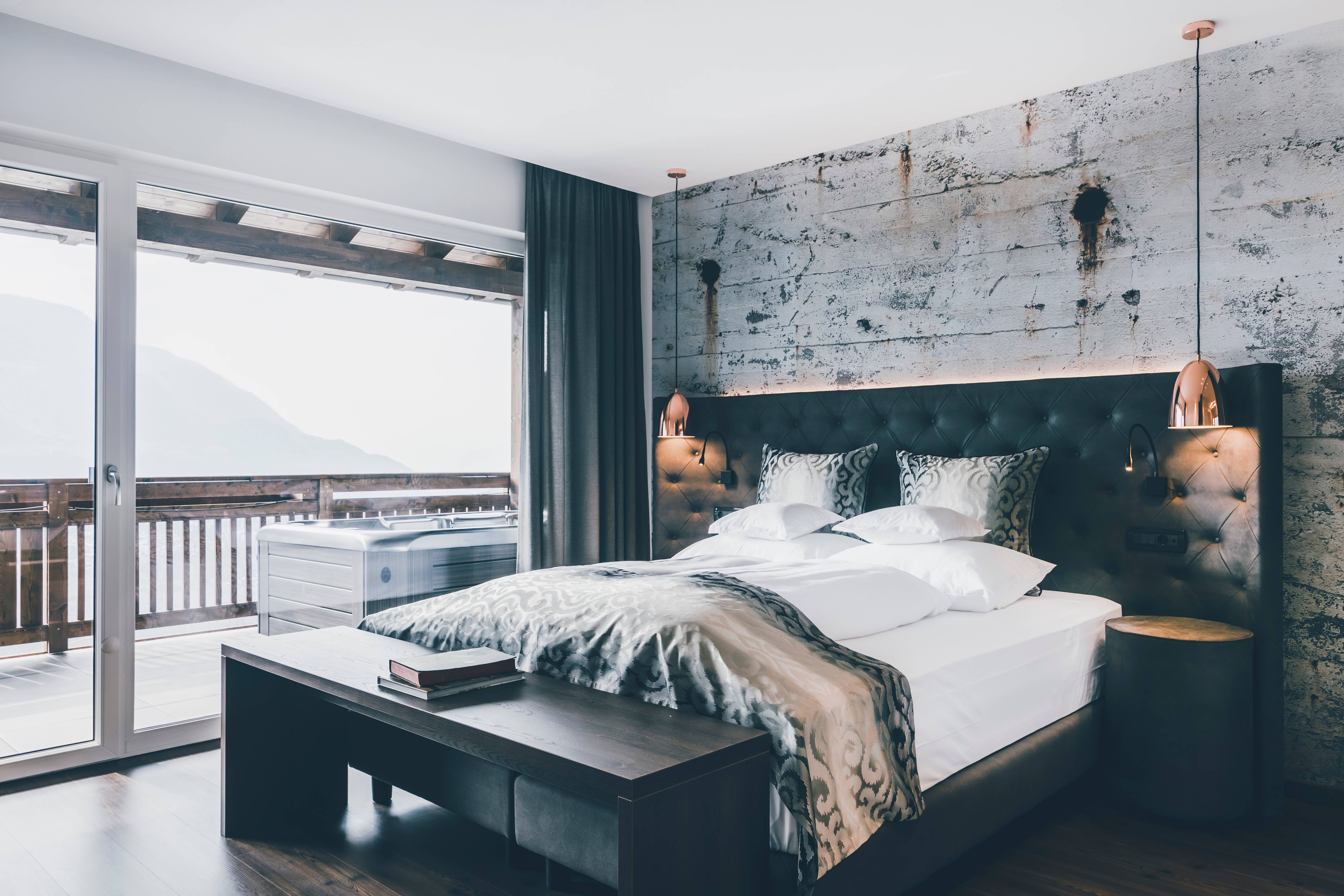 Suite 1400 Deluxe