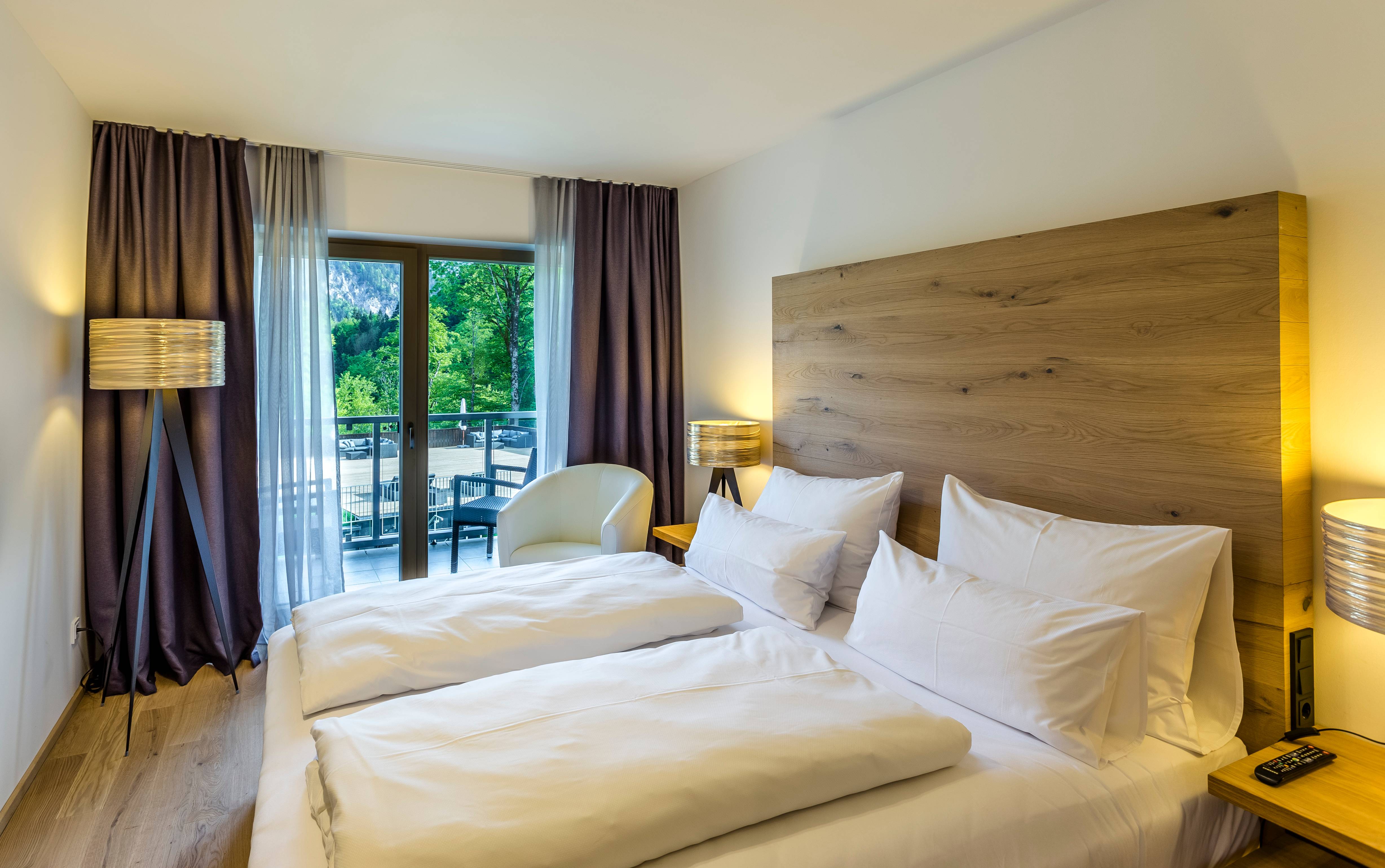 Basic Doppelzimmer zur Sonnenseite mit Balkon / Terrasse