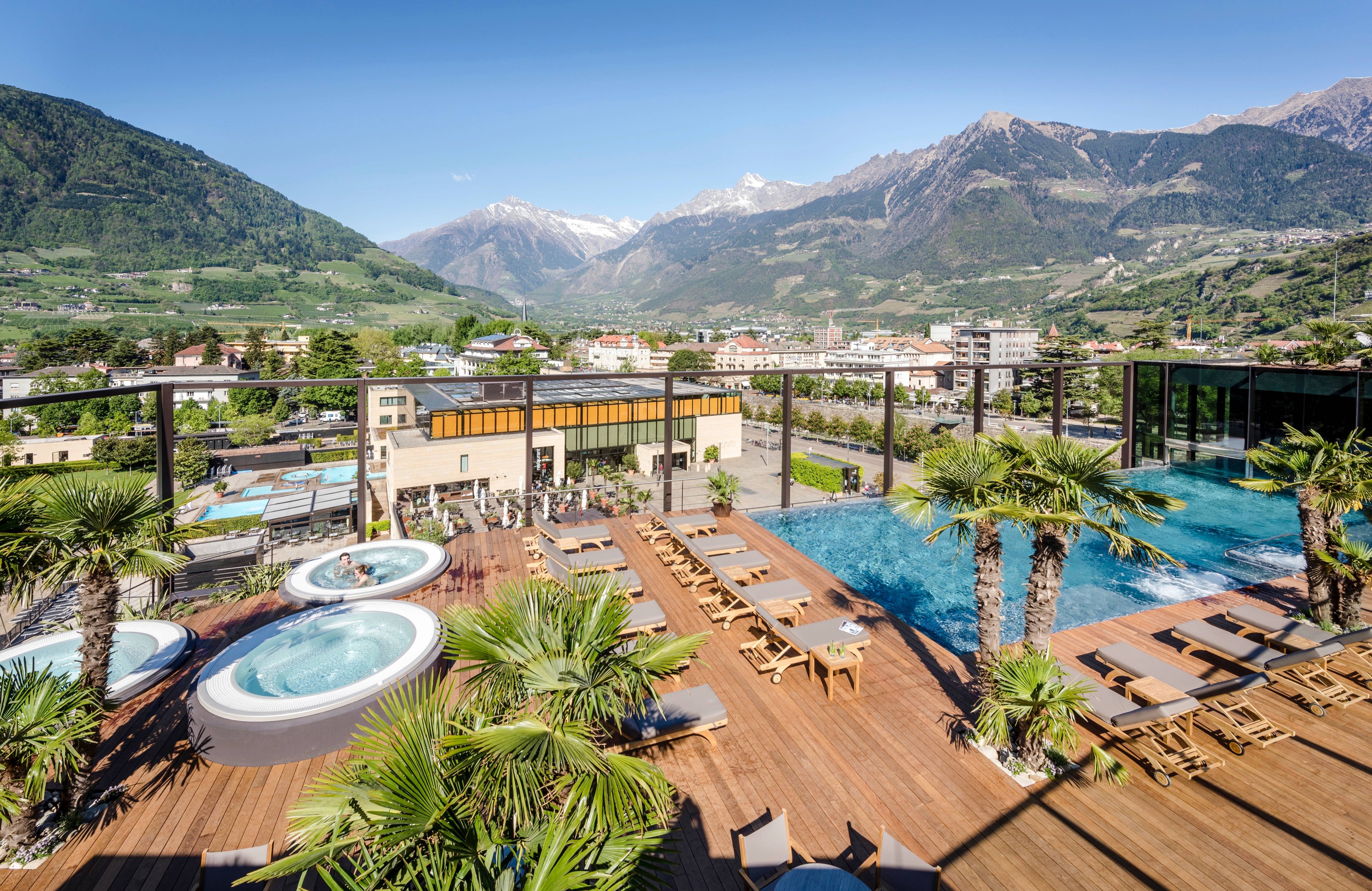 Roof Top Wellnessbereich „Sky Spa“ - exklusiv für Hotelgäste