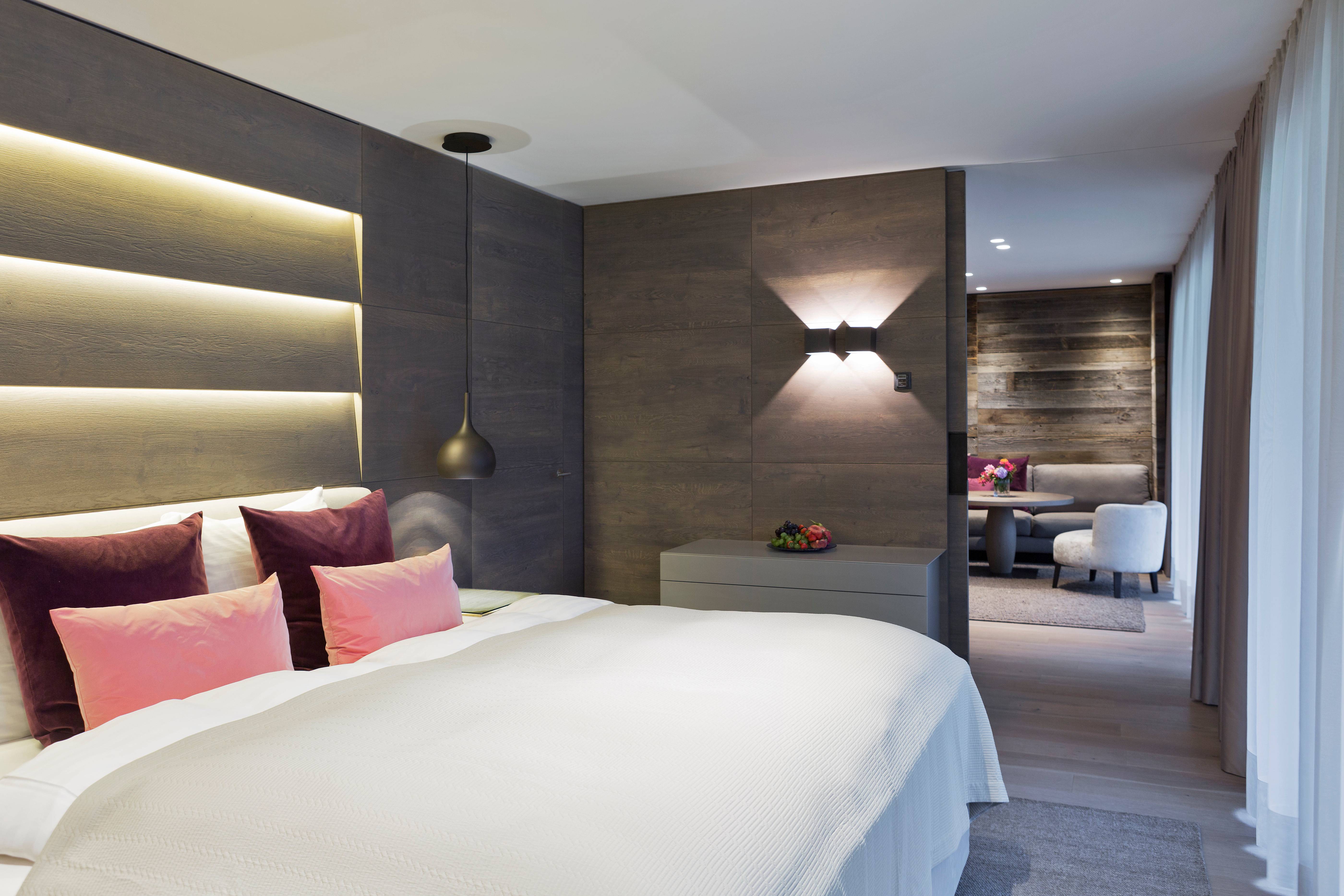 Prestige Suite Living