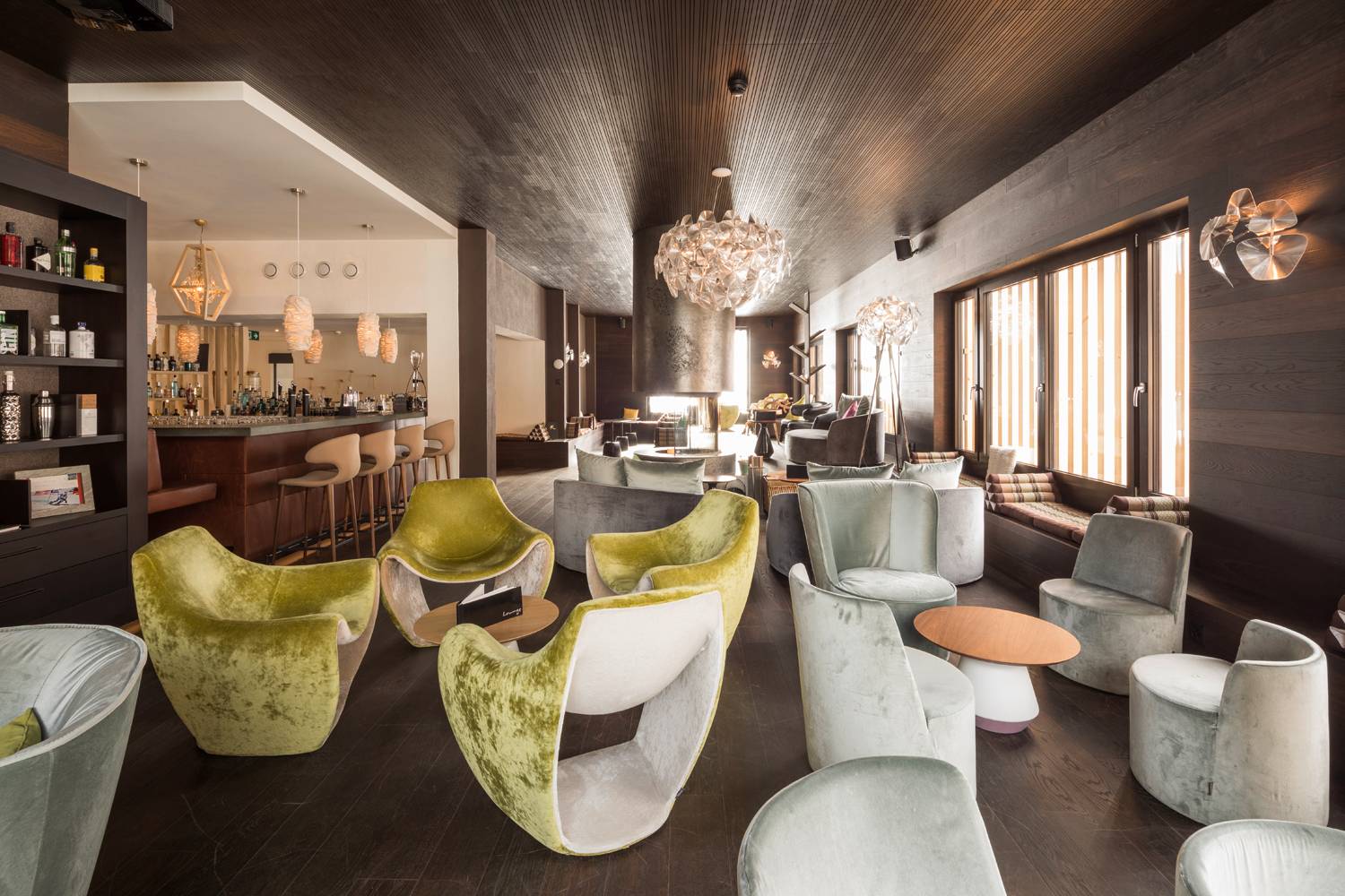 Lounge Bar