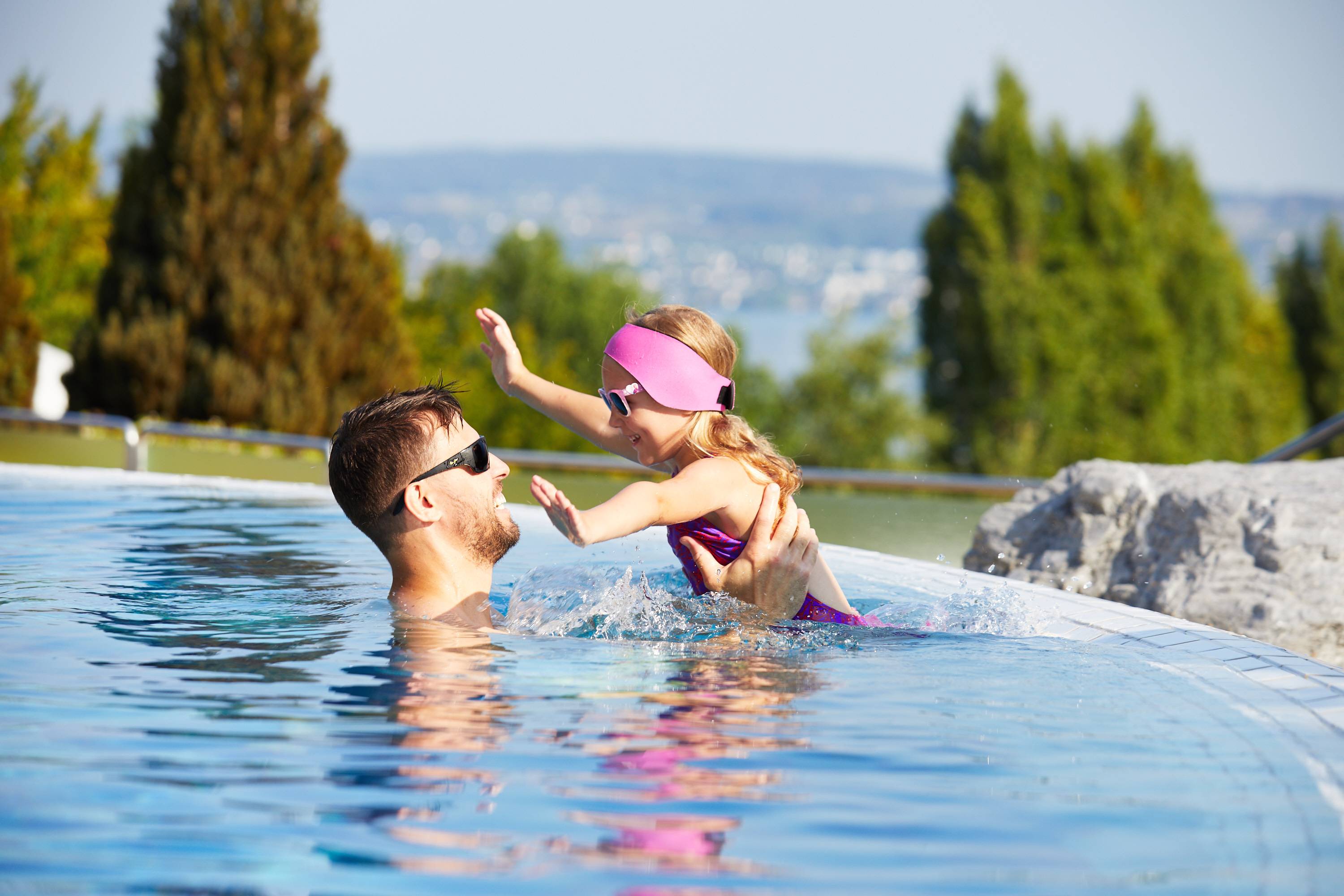 Alpamare - grösster Wasserpark der Schweiz