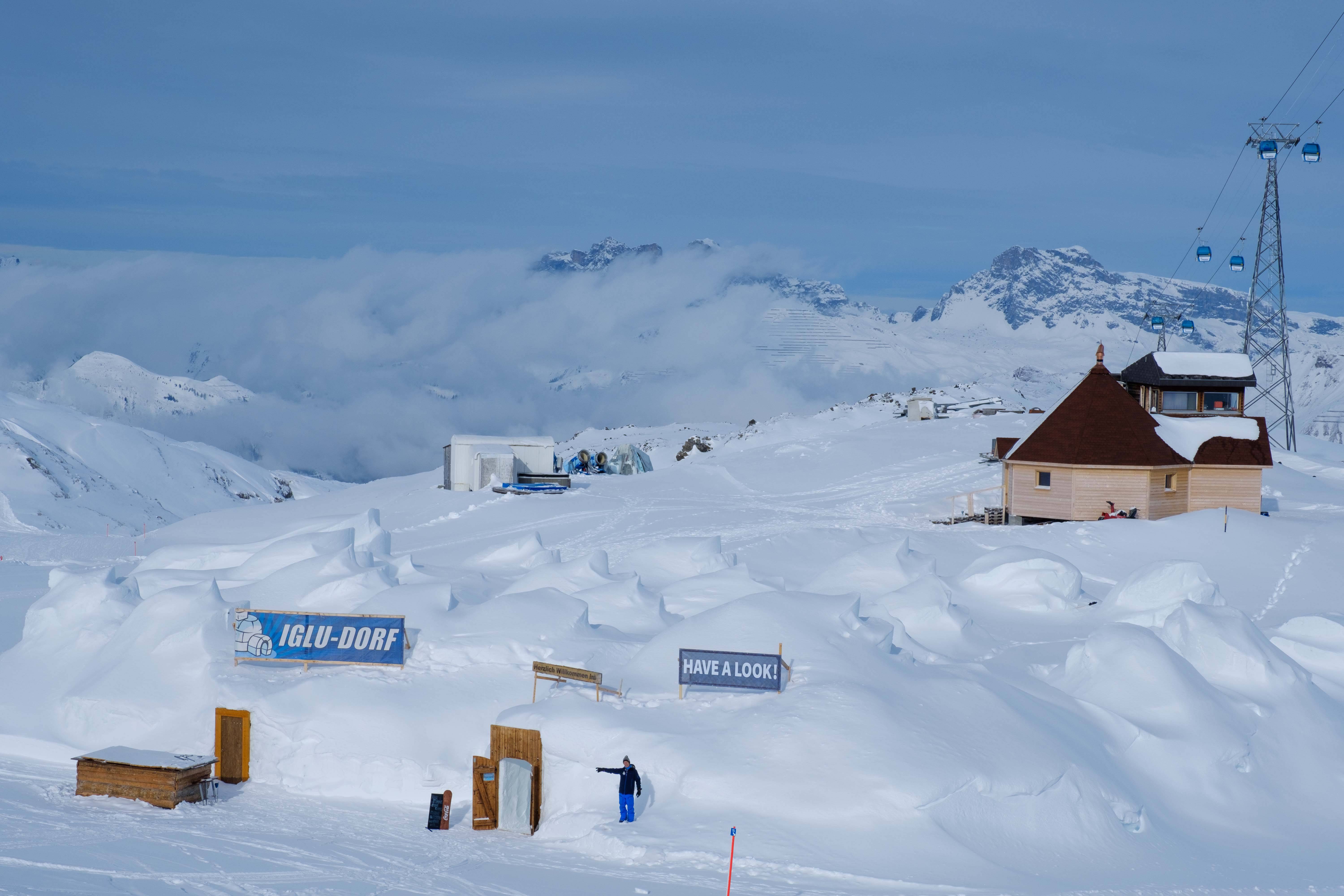 Fondue im Iglu