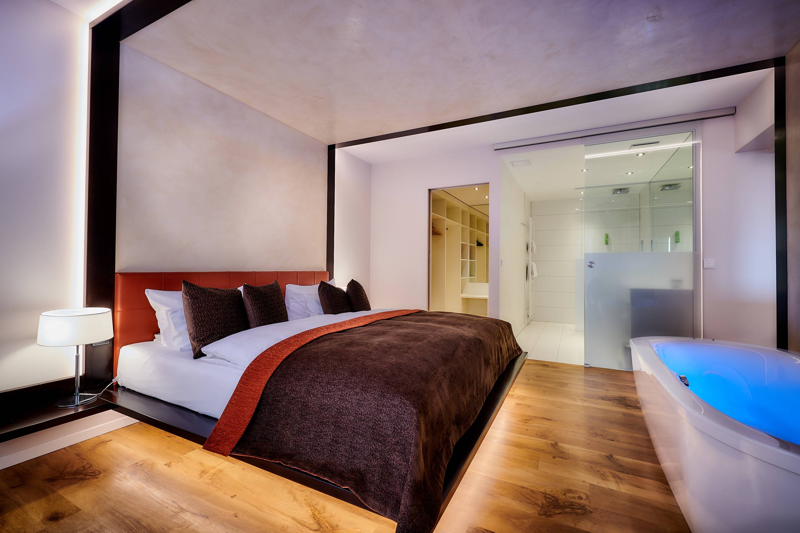 Suite "Frist"
