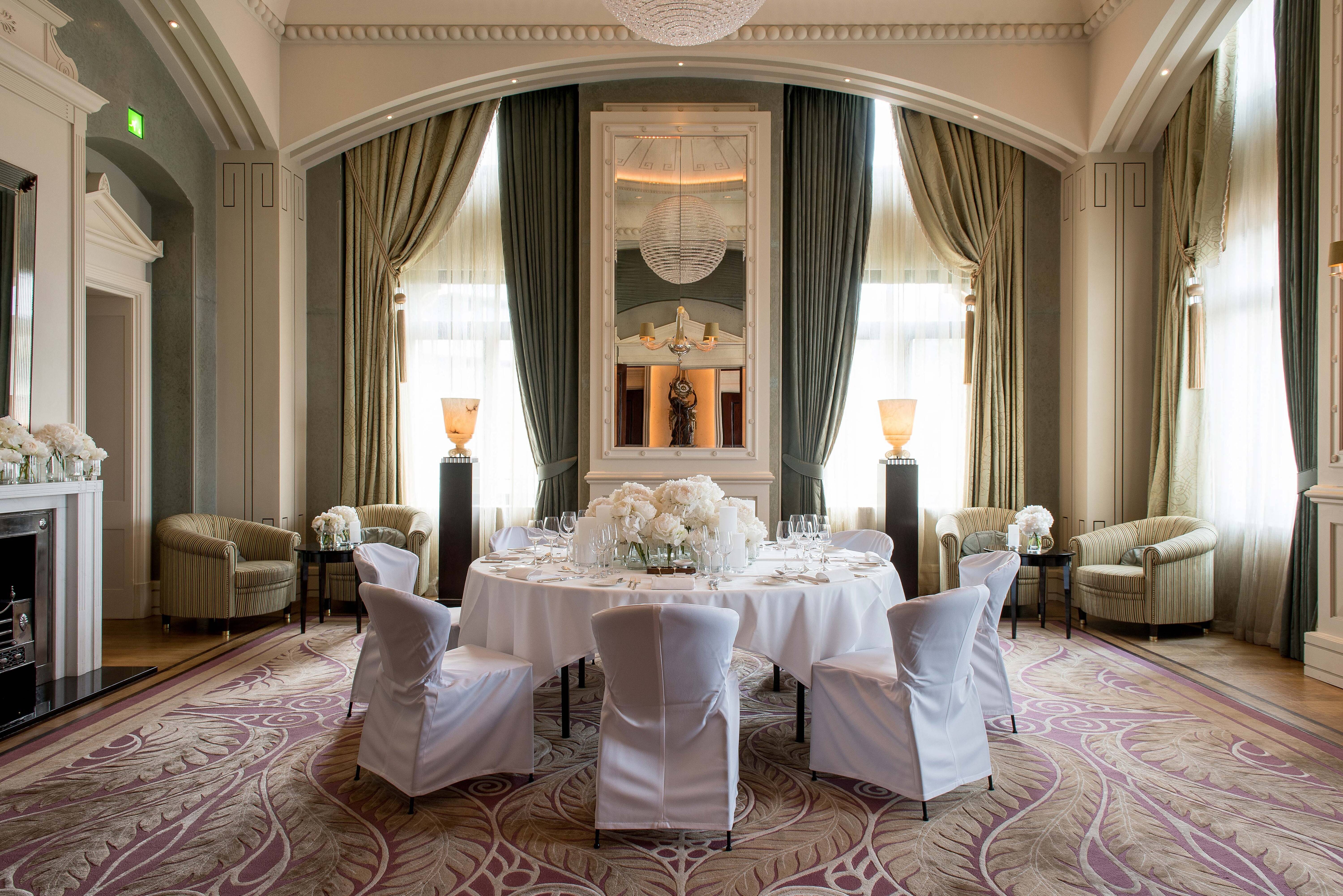 A Night to Shine @TheDolderGrand