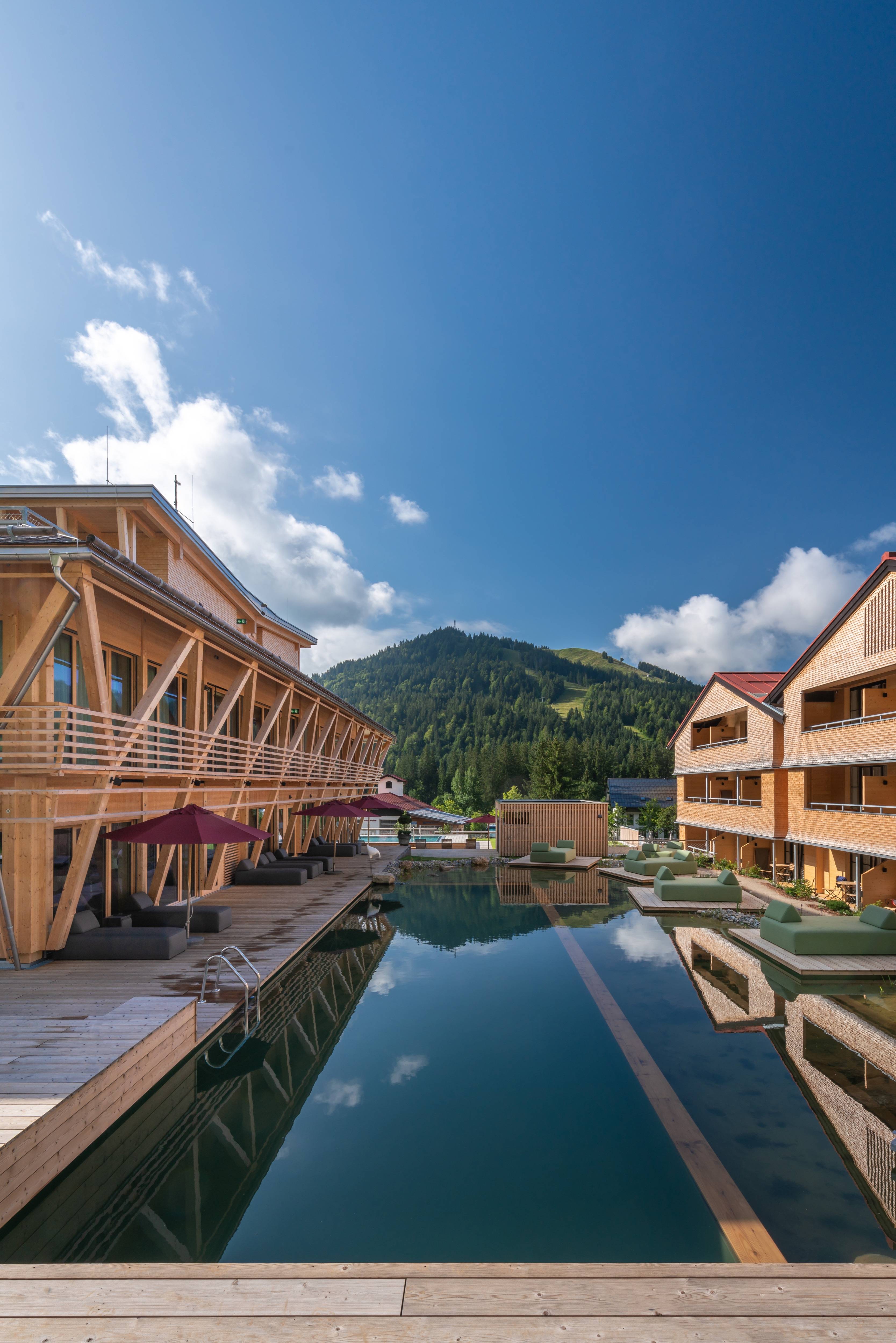 MOUNTAIN SPRING SPA