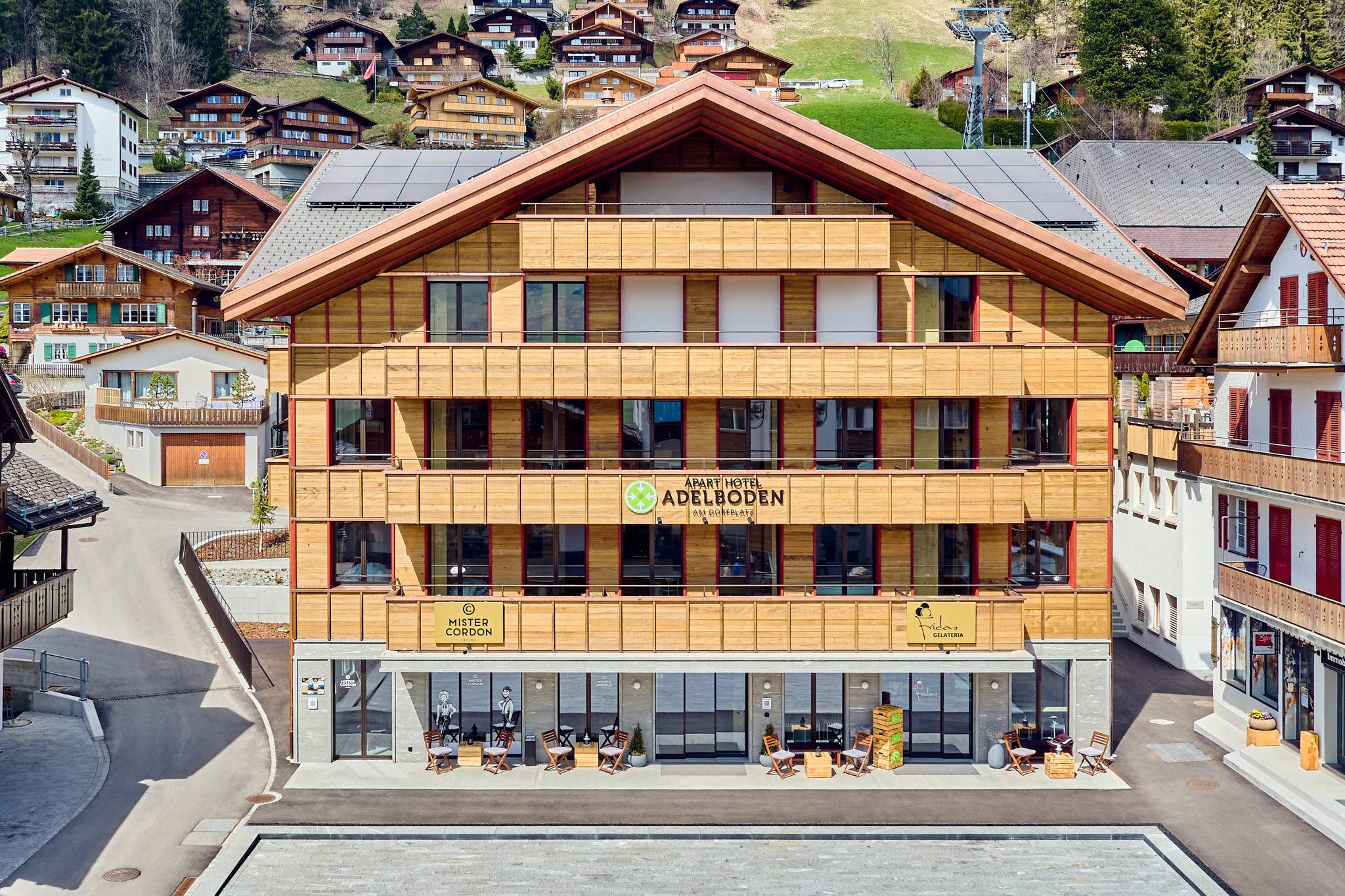 Apart Hotel Adelboden am Dorfplatz