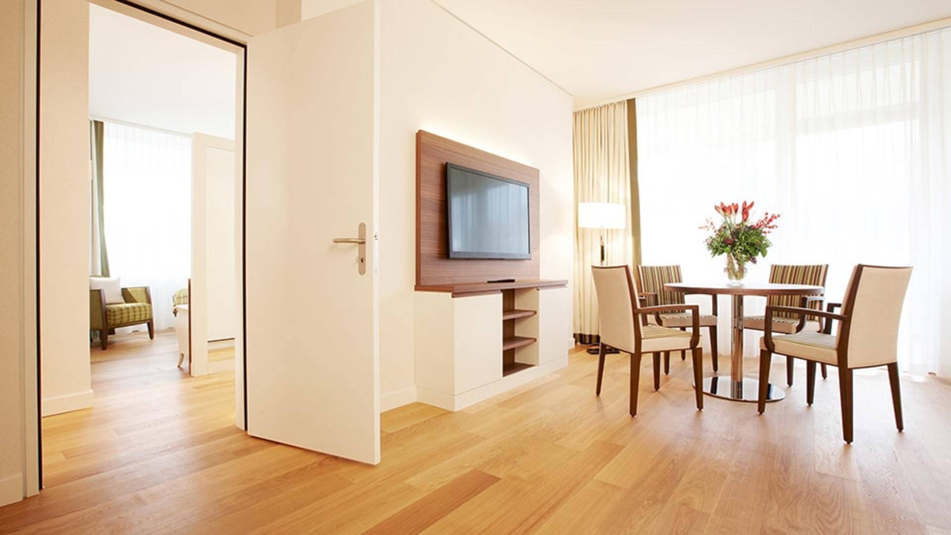 Suite