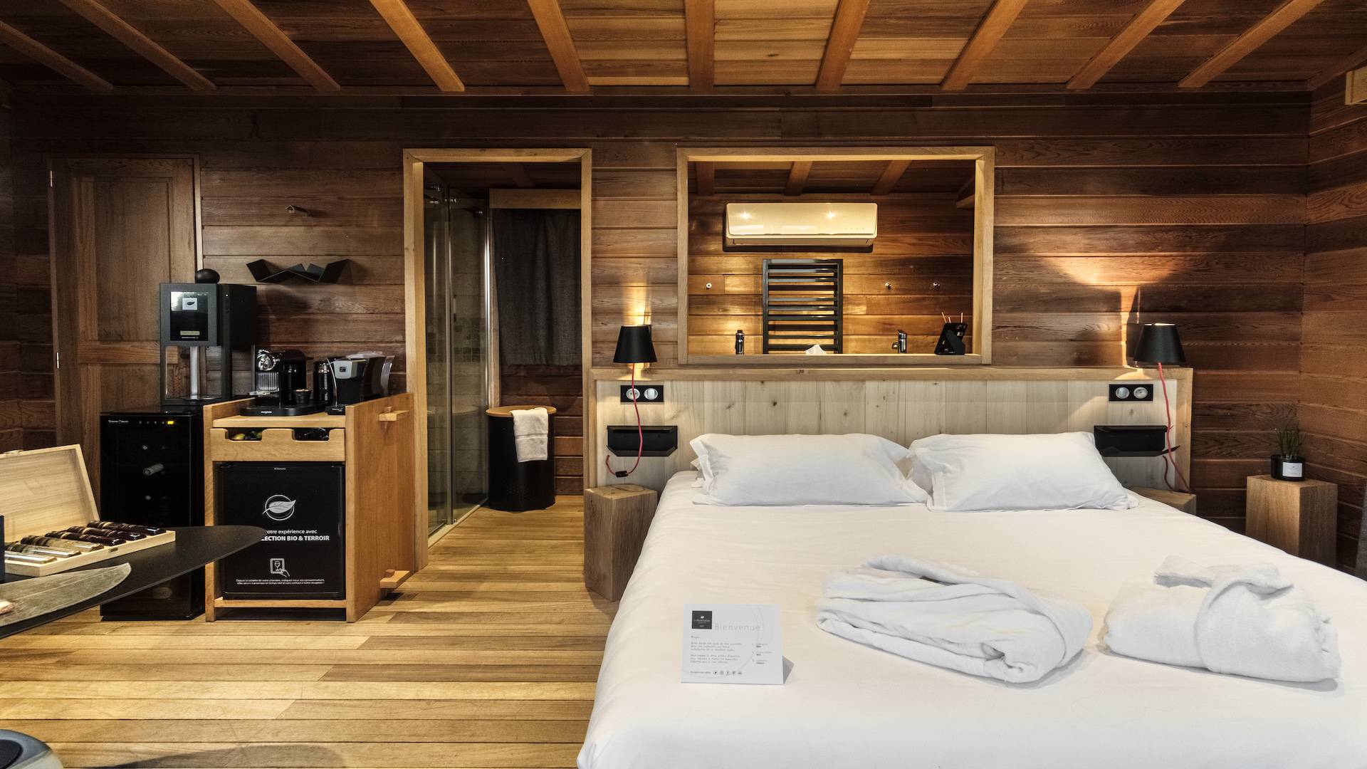 Cabane Luxe avec jacuzzi privatif "La Réserve"