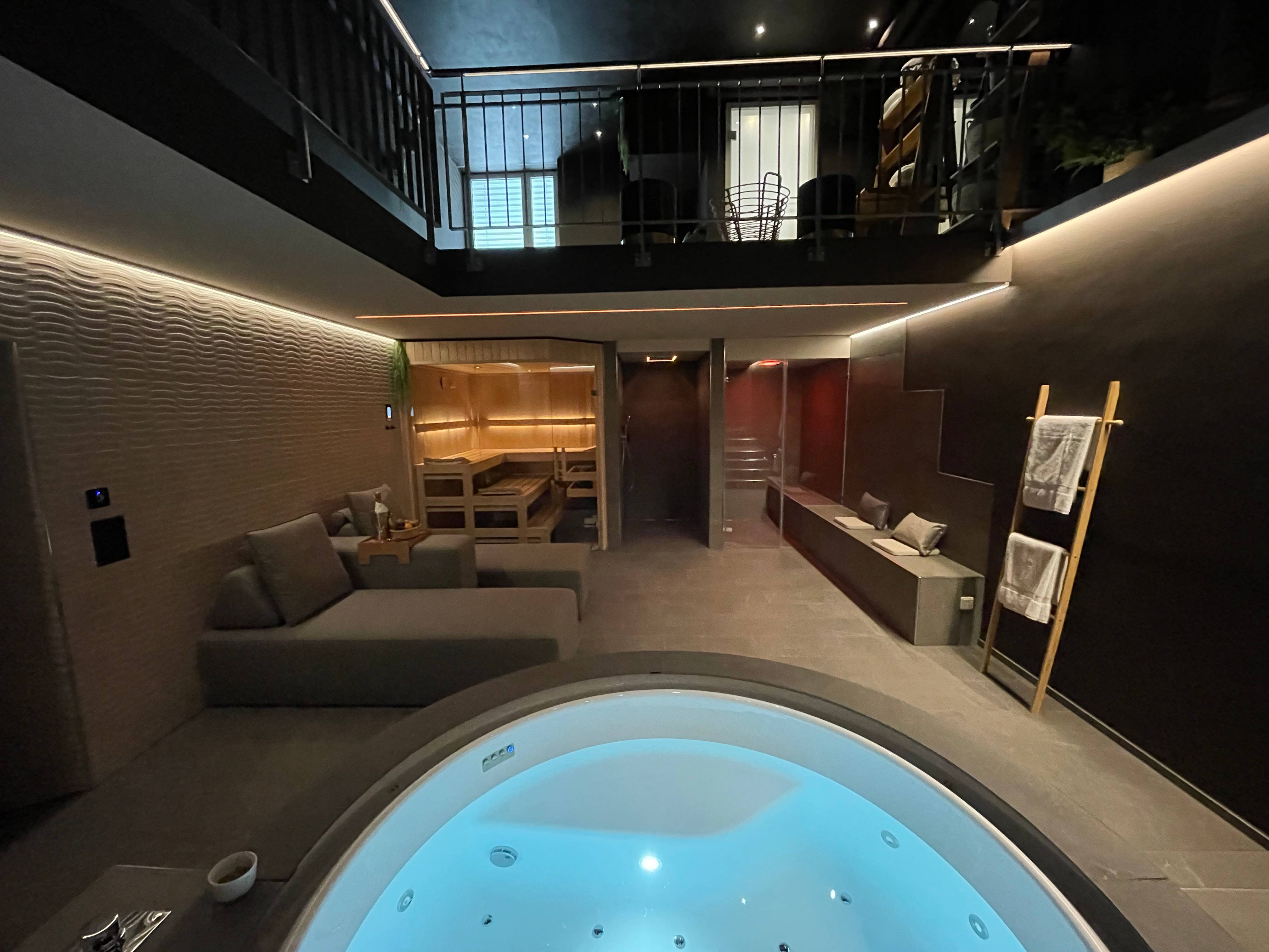 Privat Spa Suite Haven 2'2 in Hüswil