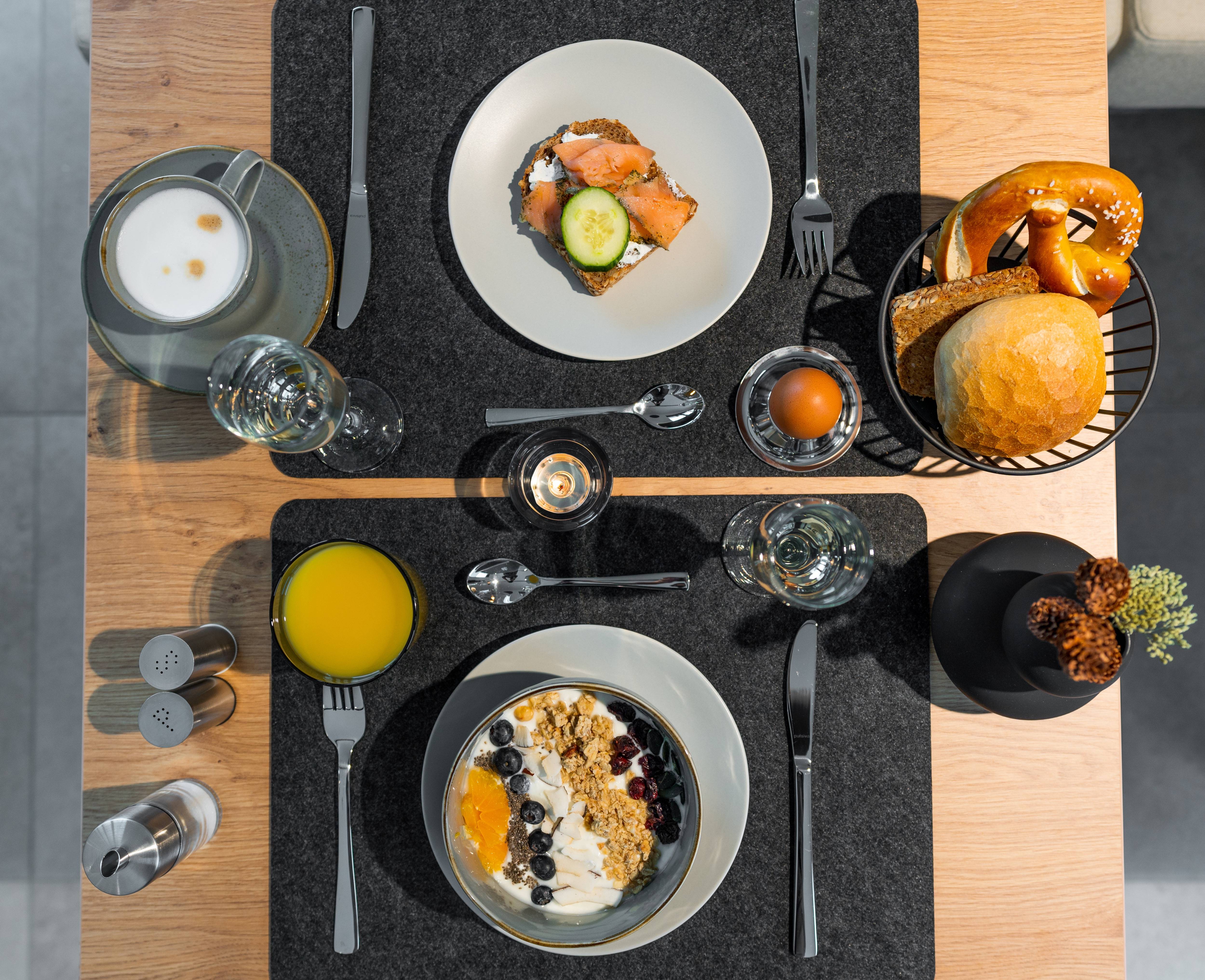 Lounge & Panoramaterrasse