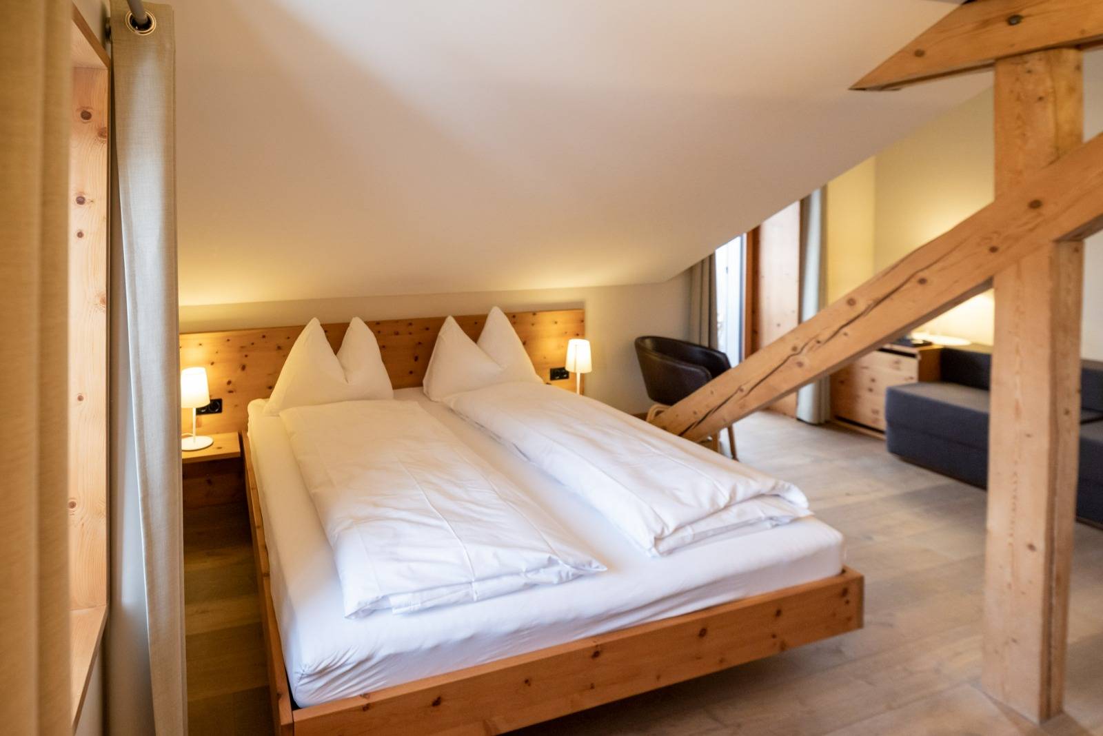 Alpina Master Suite Attique