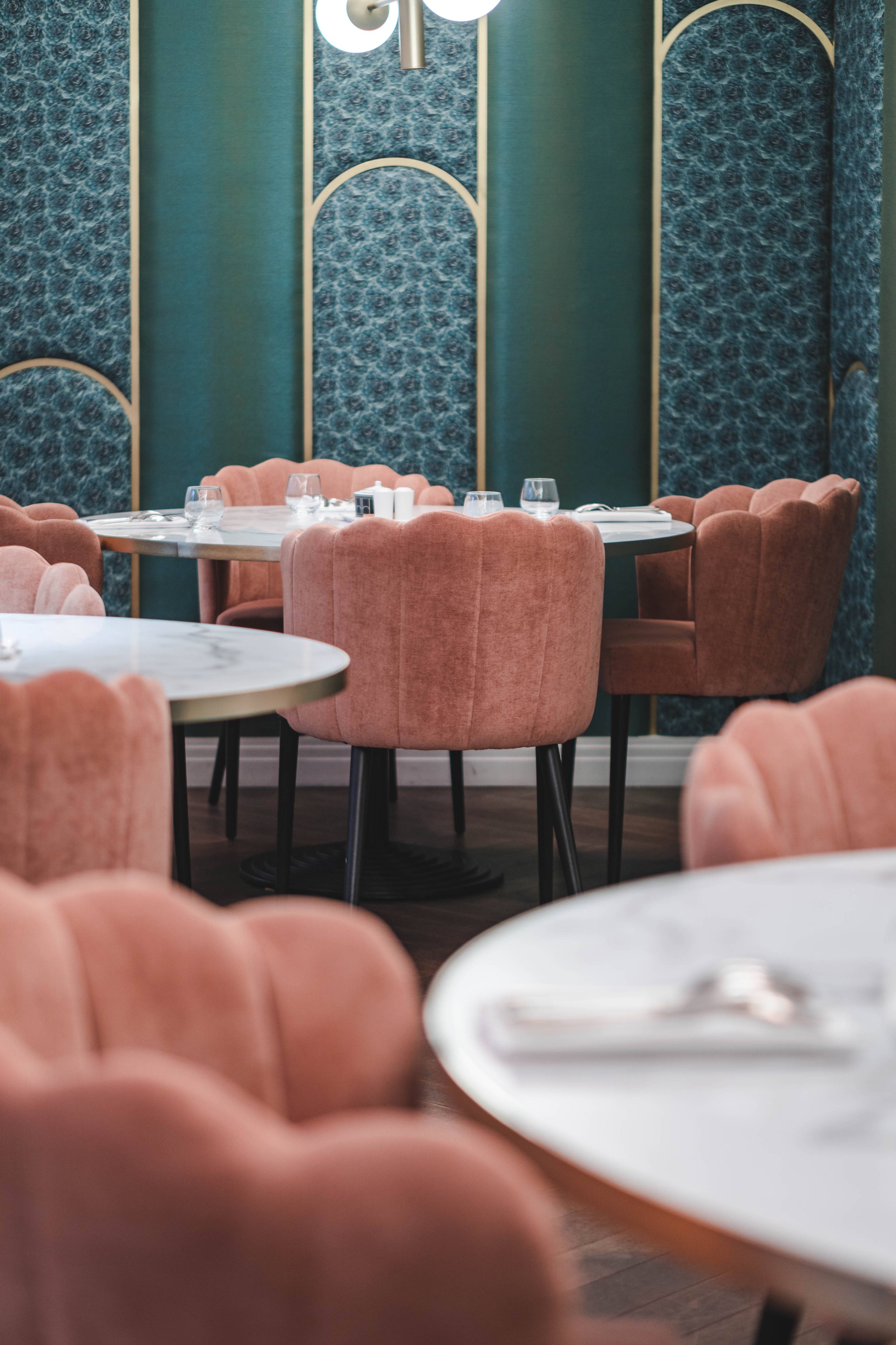 Restaurant und Bar Maison Rouge