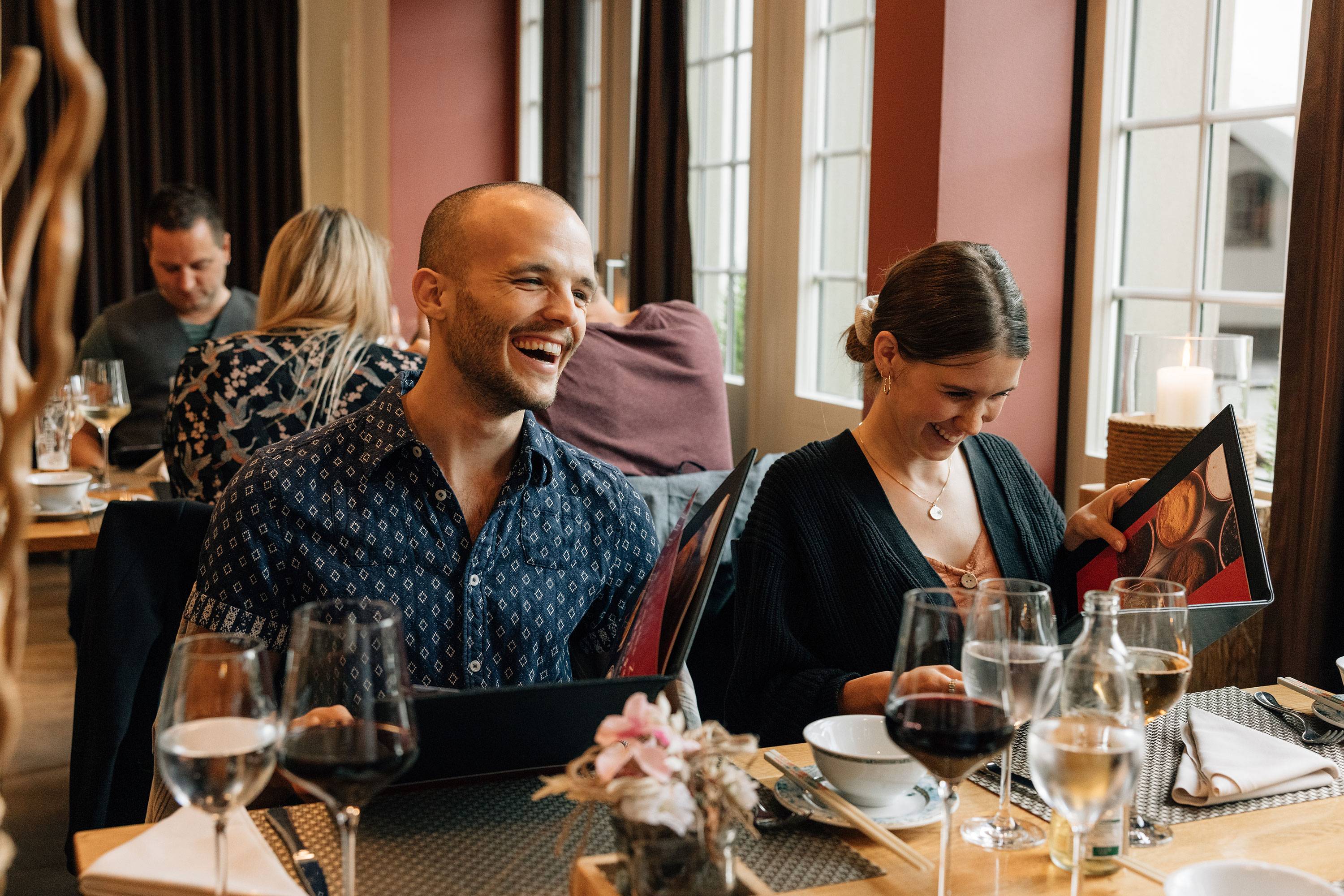 GRILL – Moderne Küche mit Biss