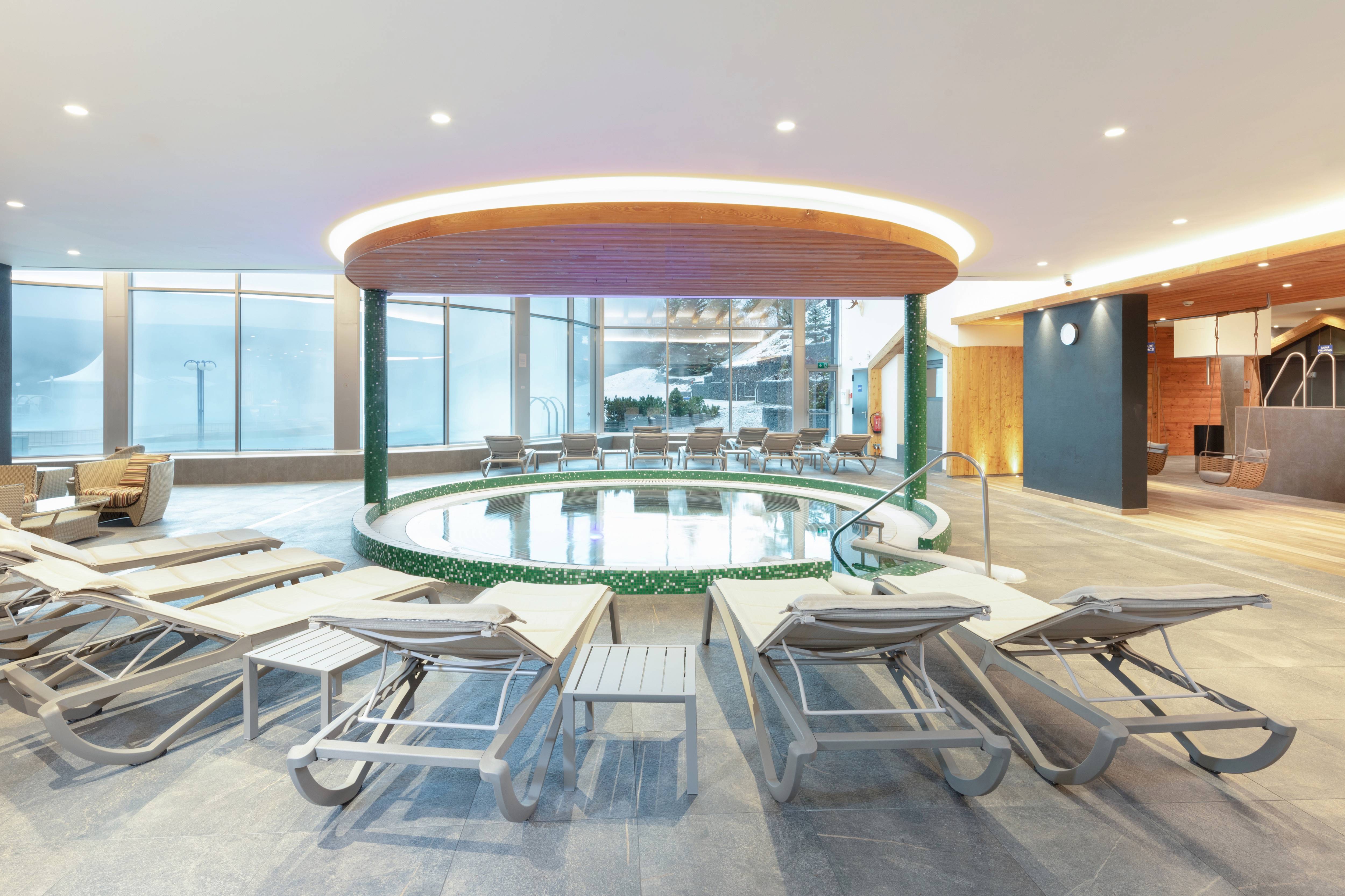 Panoramic Alpine Spa