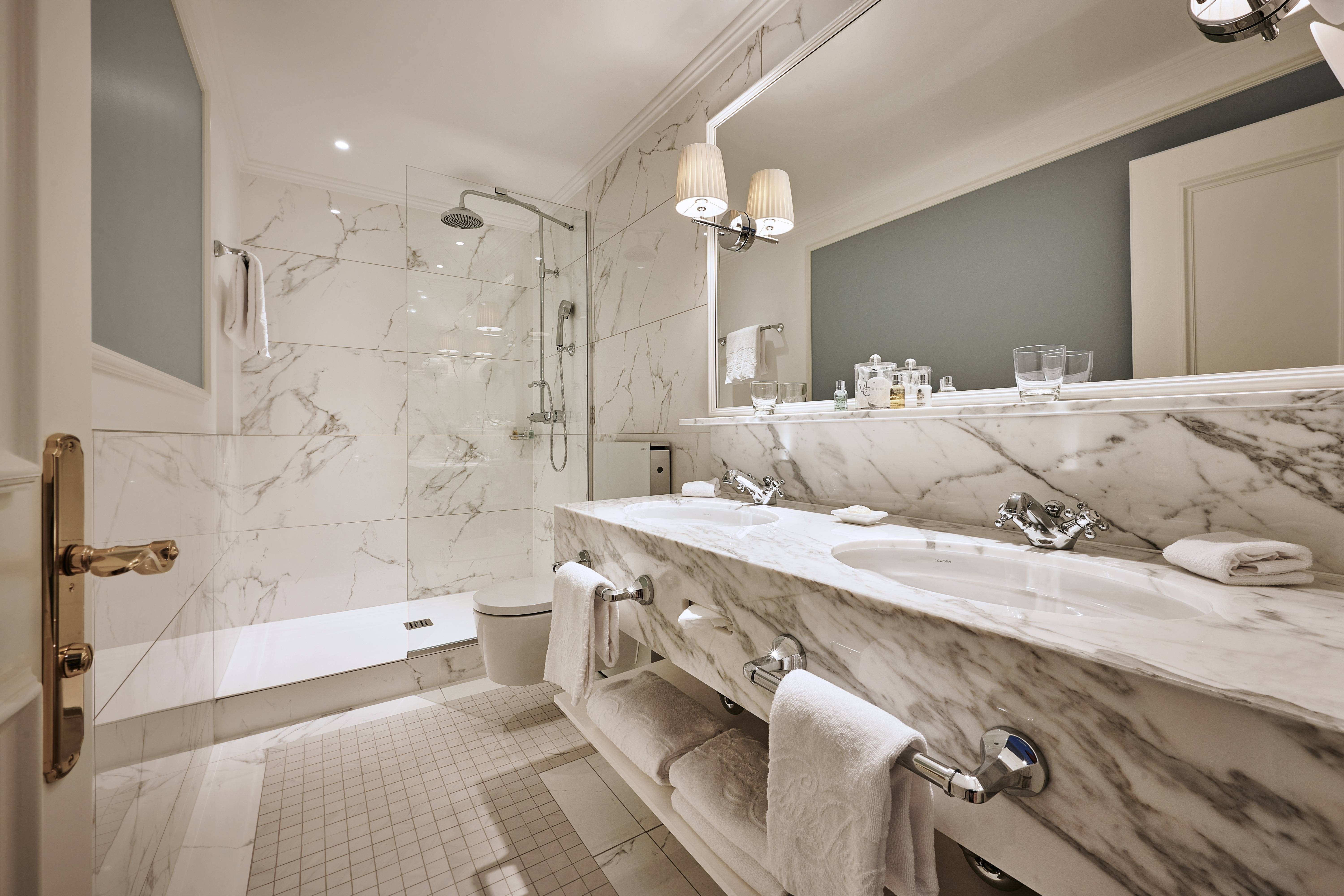 Superior Junior Suite