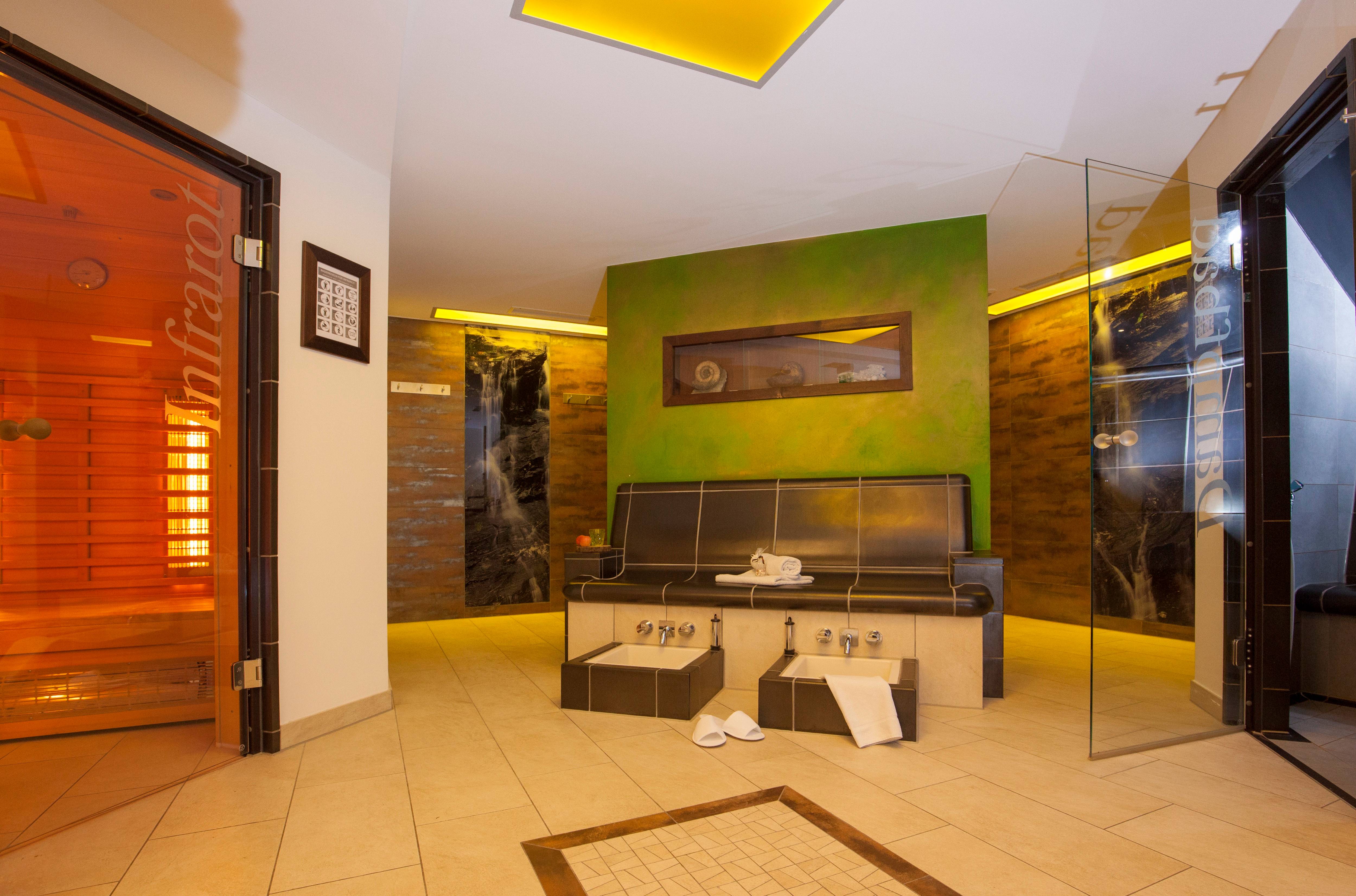 Privat Spa mit Piccolo-Sekt