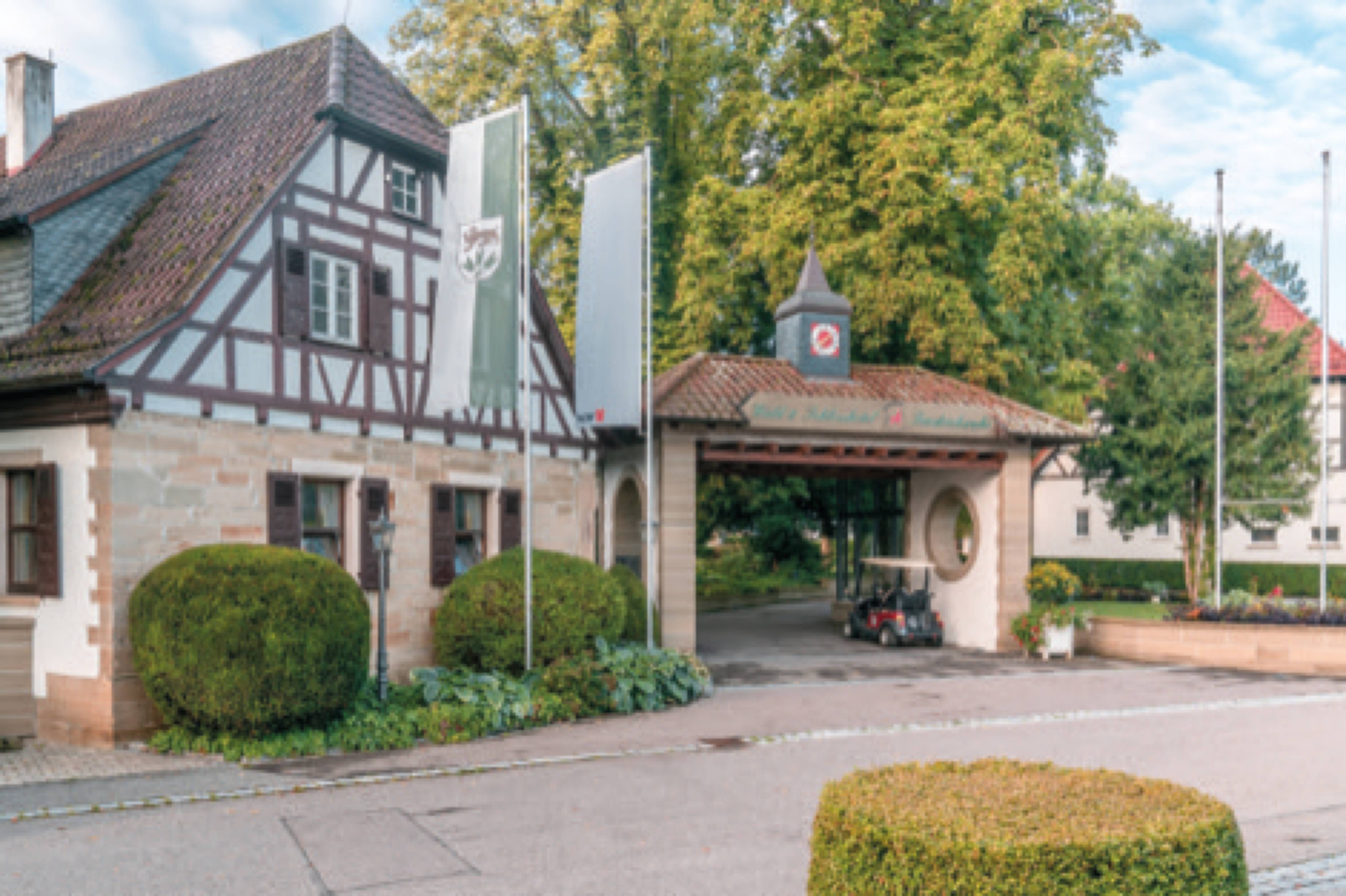 Wald & Schlosshotel