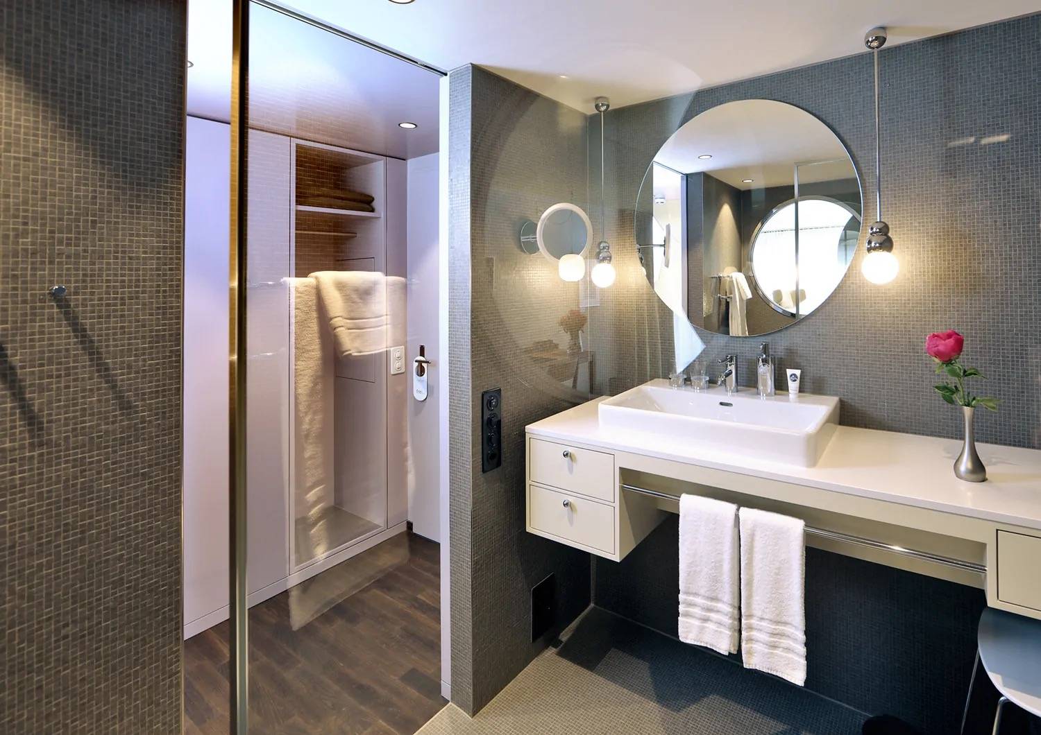Comfort Zimmer mit Balkon