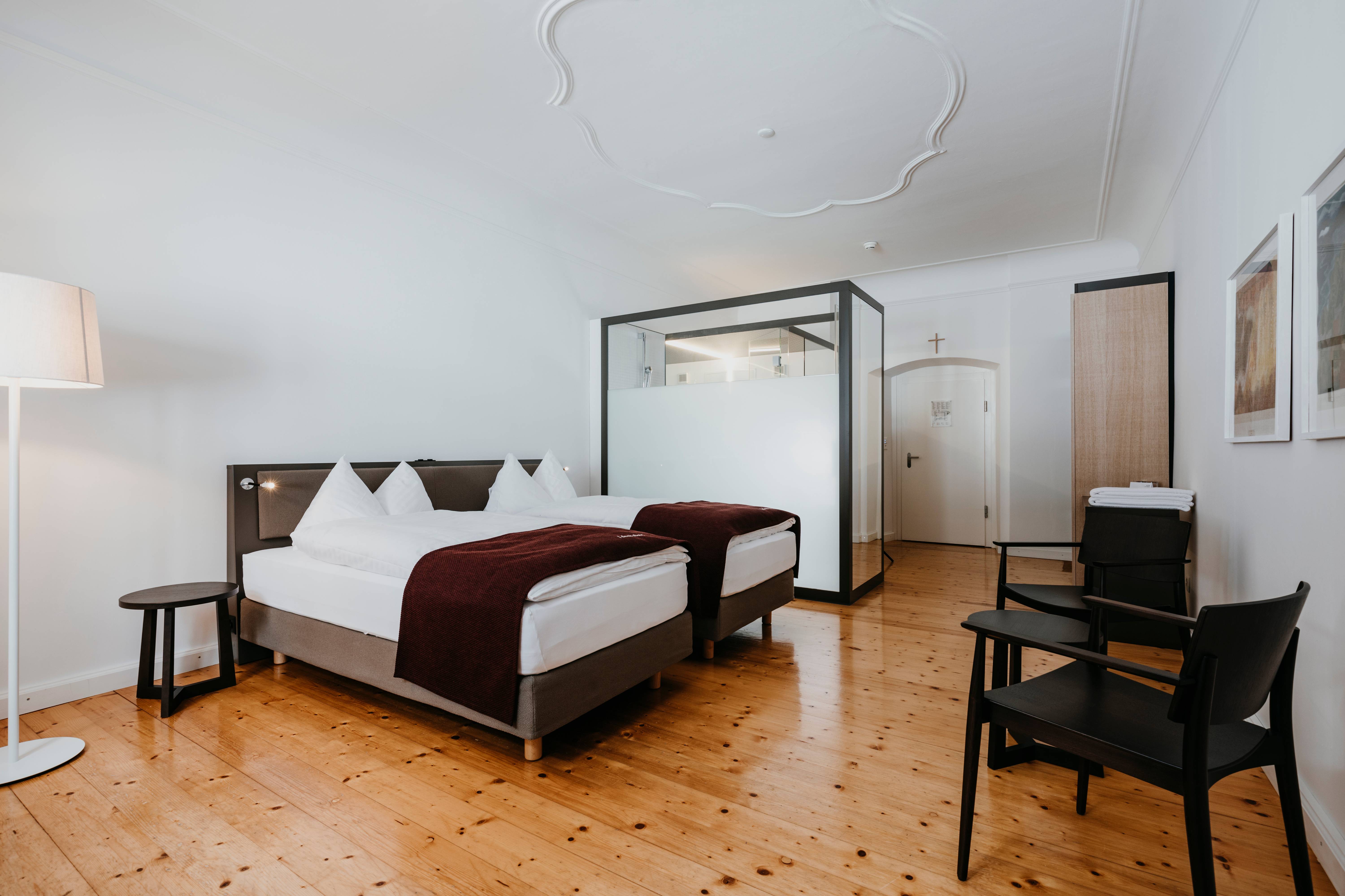 »Unique Kloster« Standard Doppelzimmer