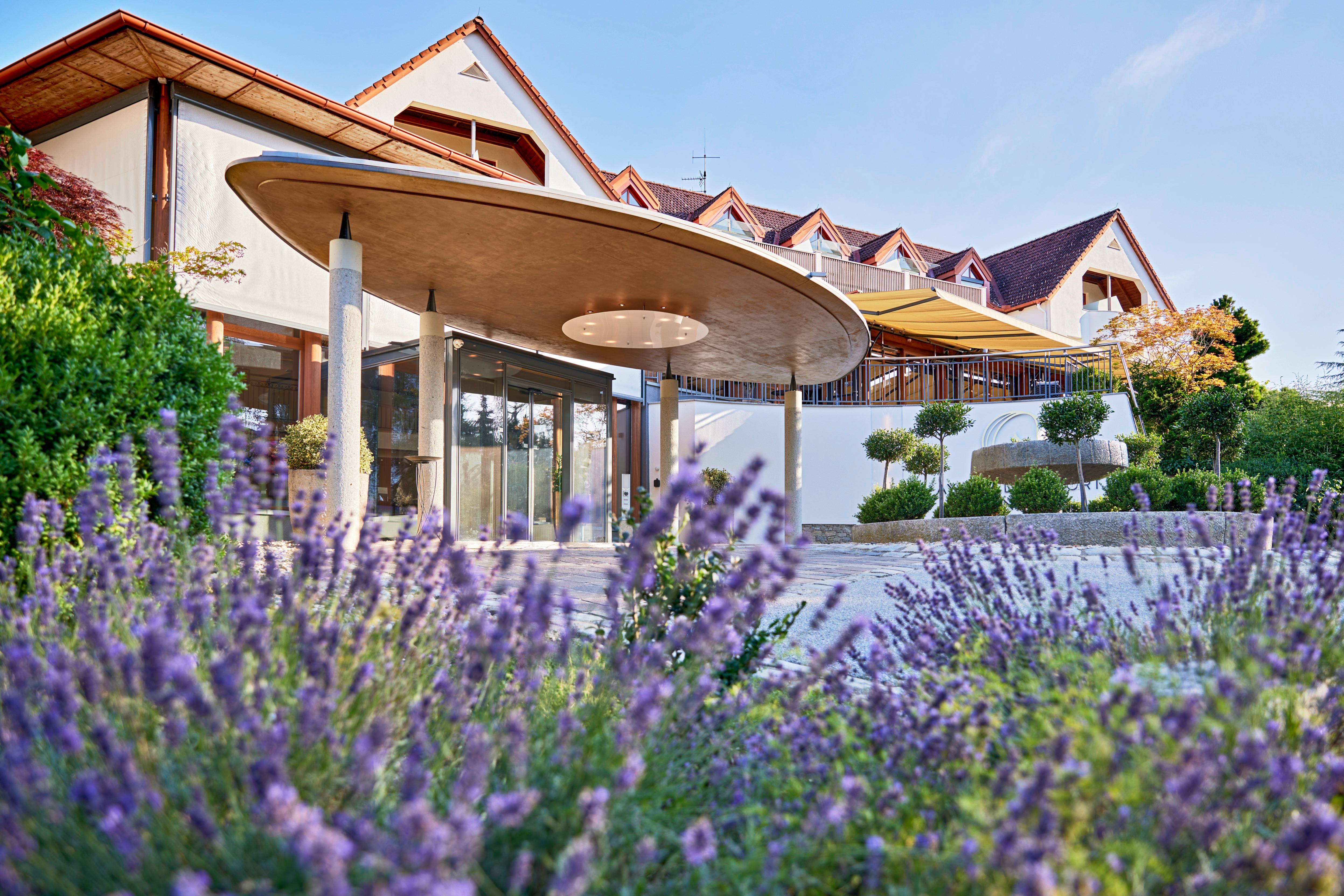 Ayurveda Resort Mandira