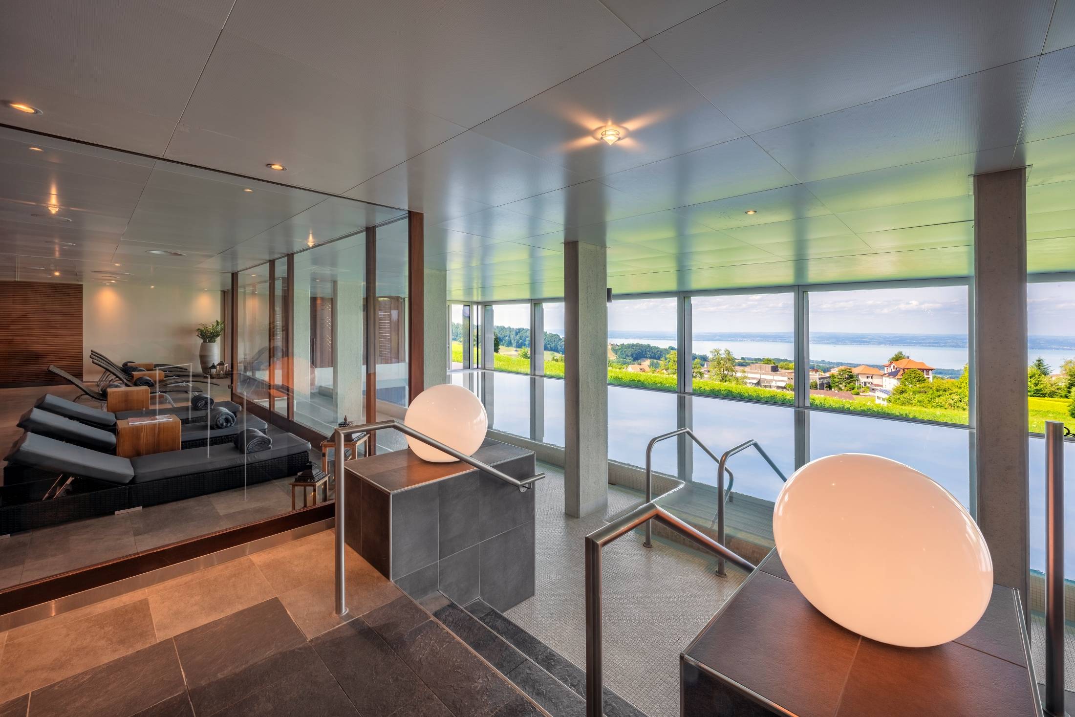 Wellness mit Blick über den Bodensee