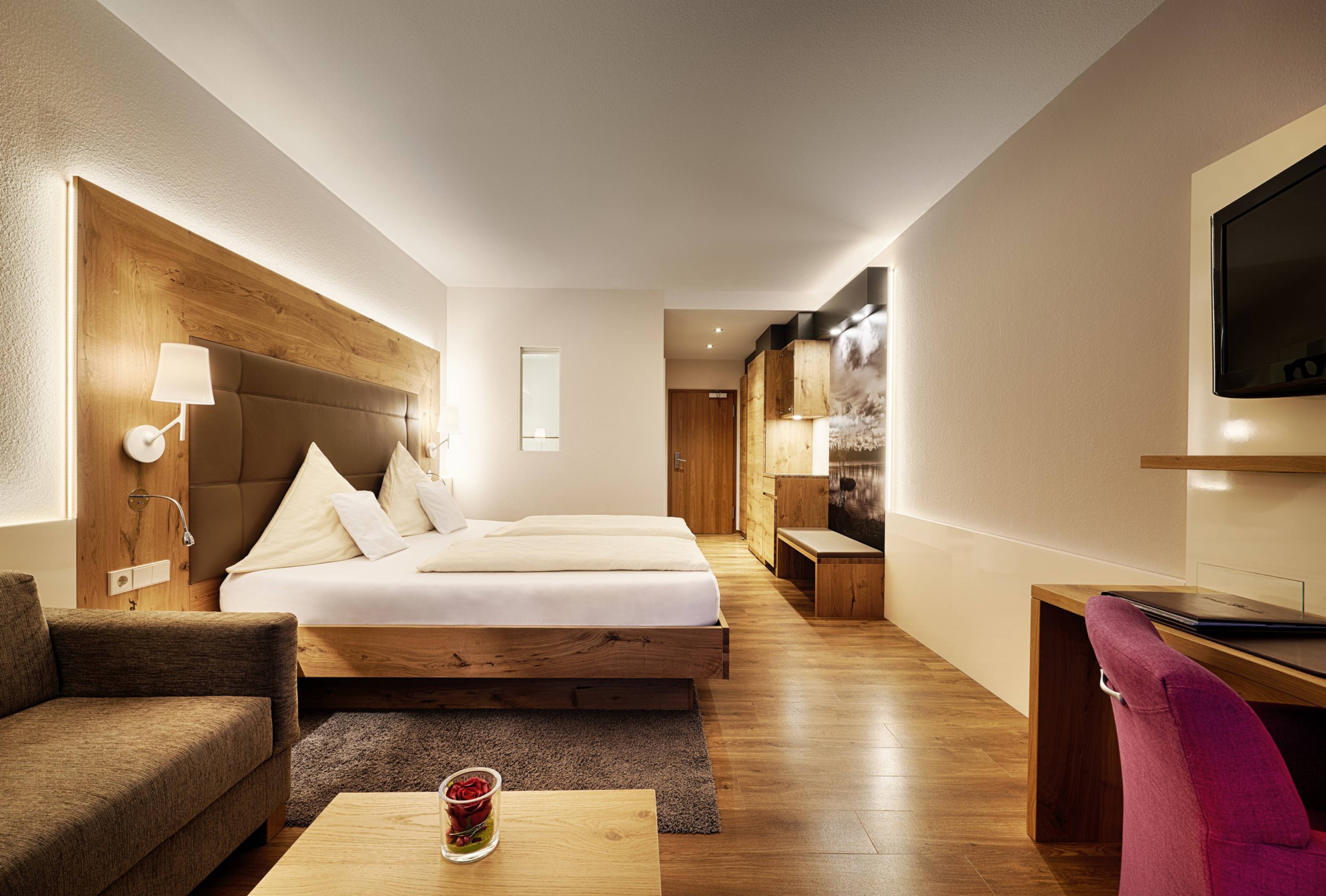 Komfortdoppelzimmer Poolblick