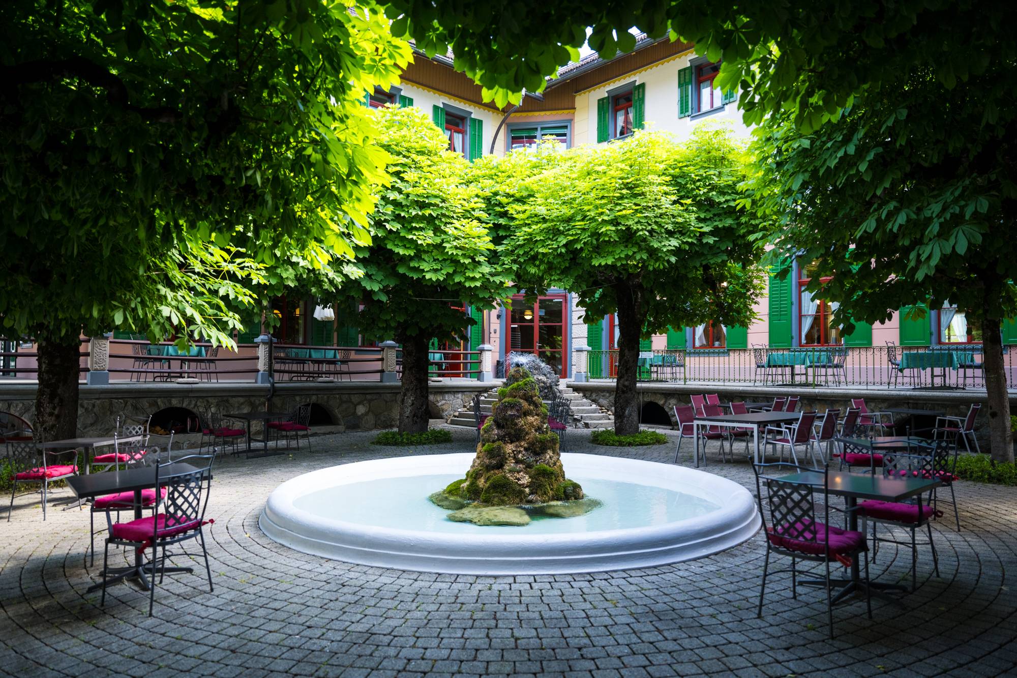 FLÜHLI Hotel Kurhaus