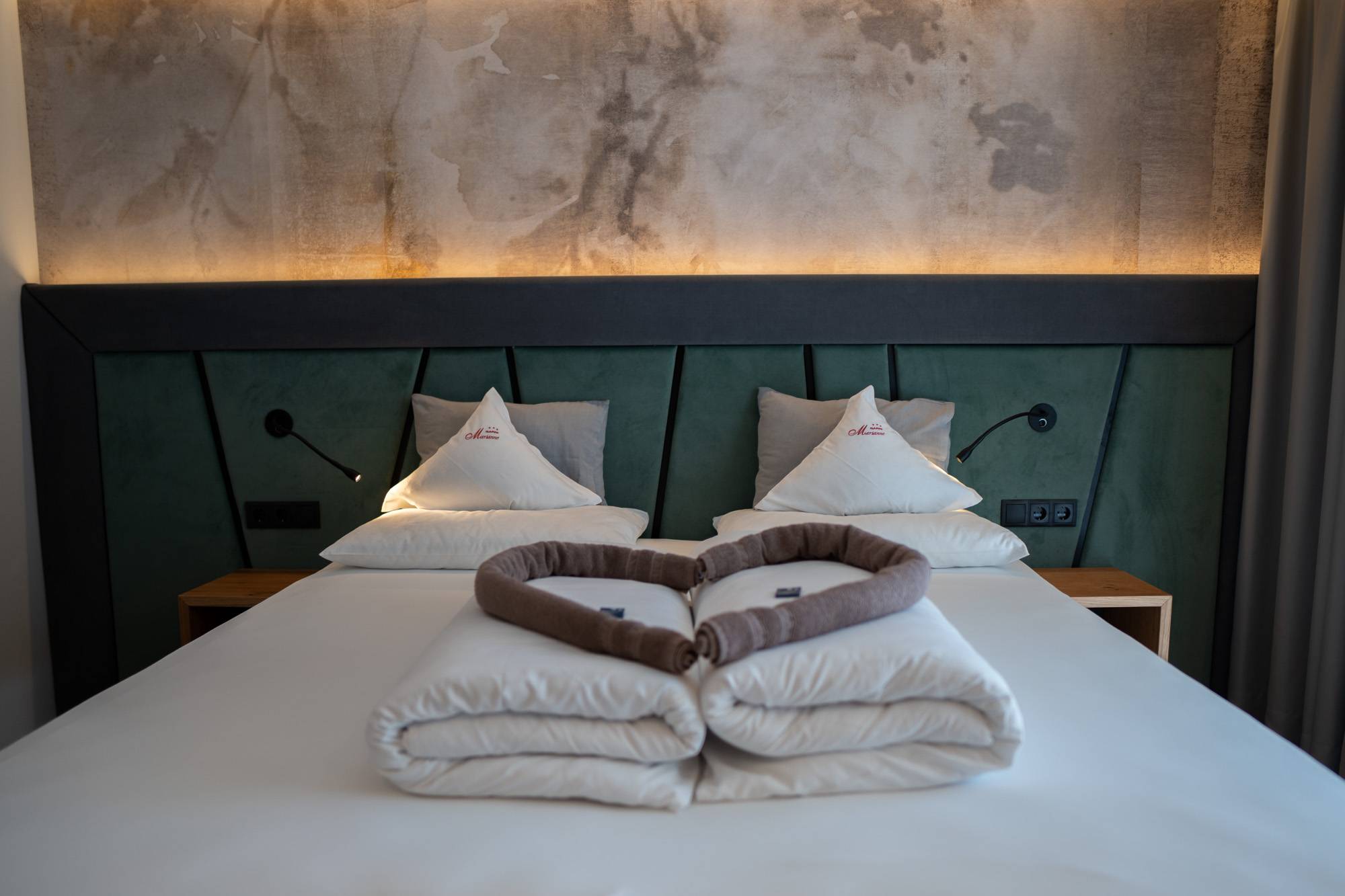 Doppelzimmer mit Balkon