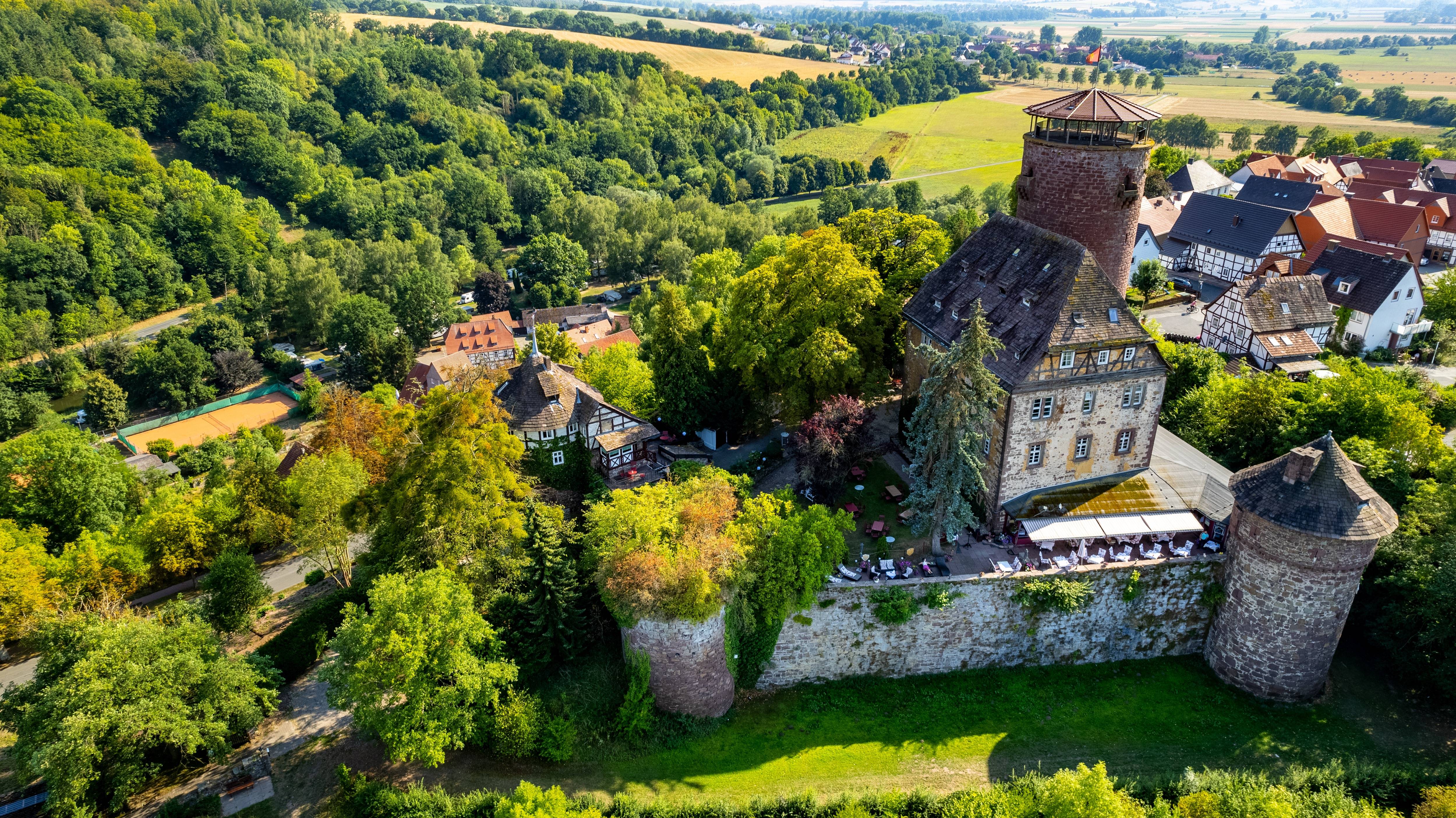 Die Märchenburg im Weserbergland