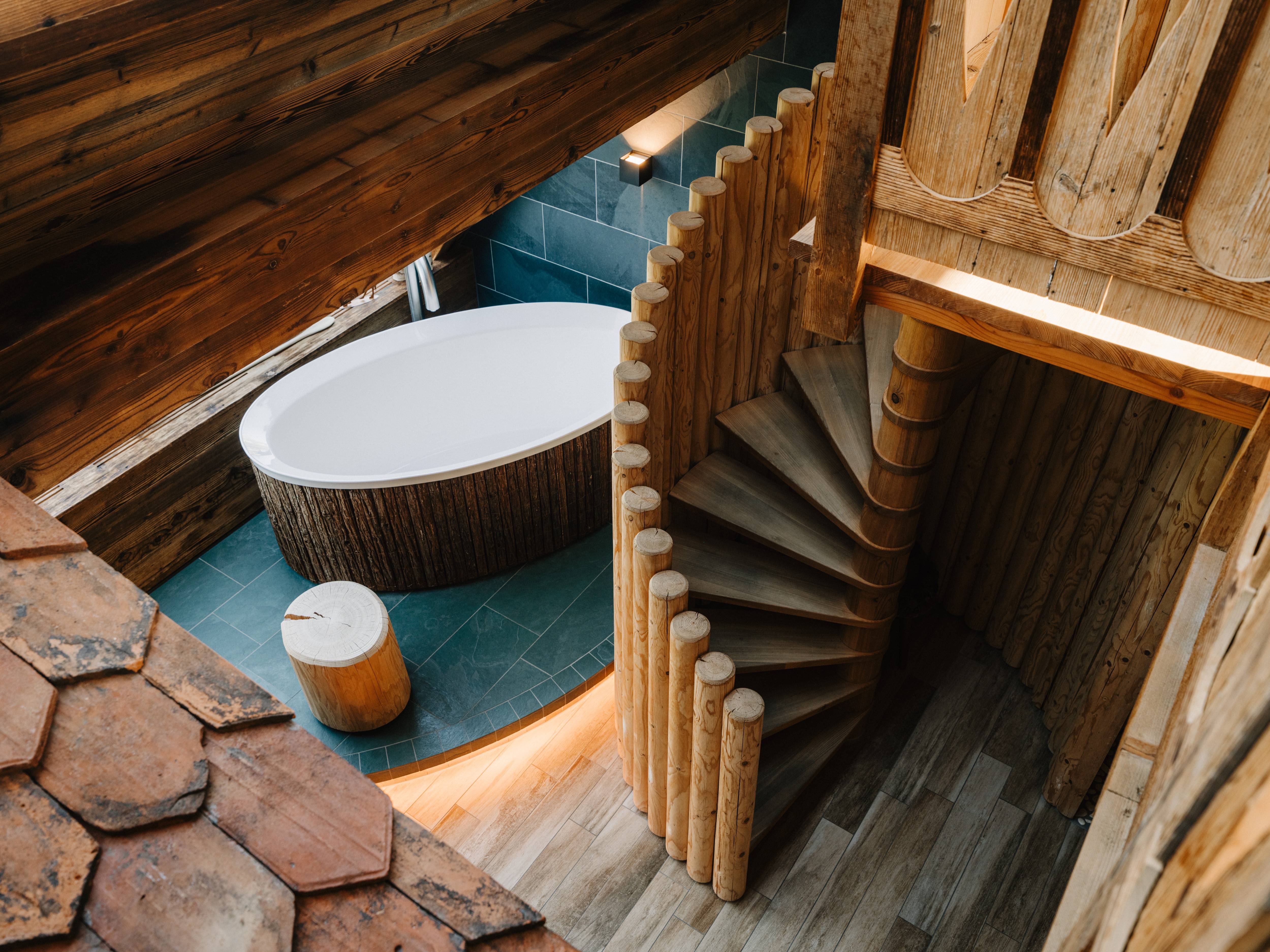 Private Spa-Suite Swiss Chalet