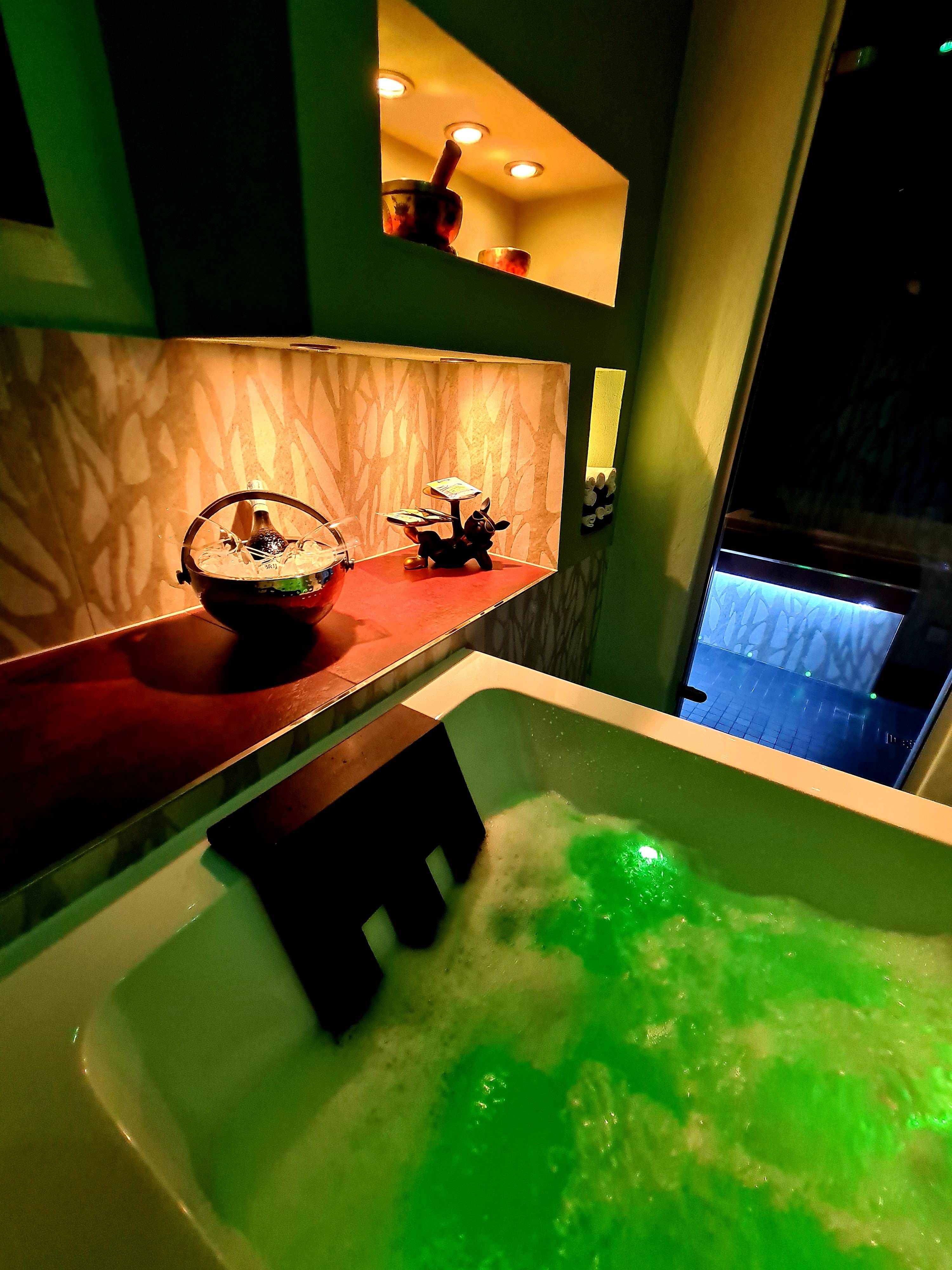 Private Spa Suite "Pub"