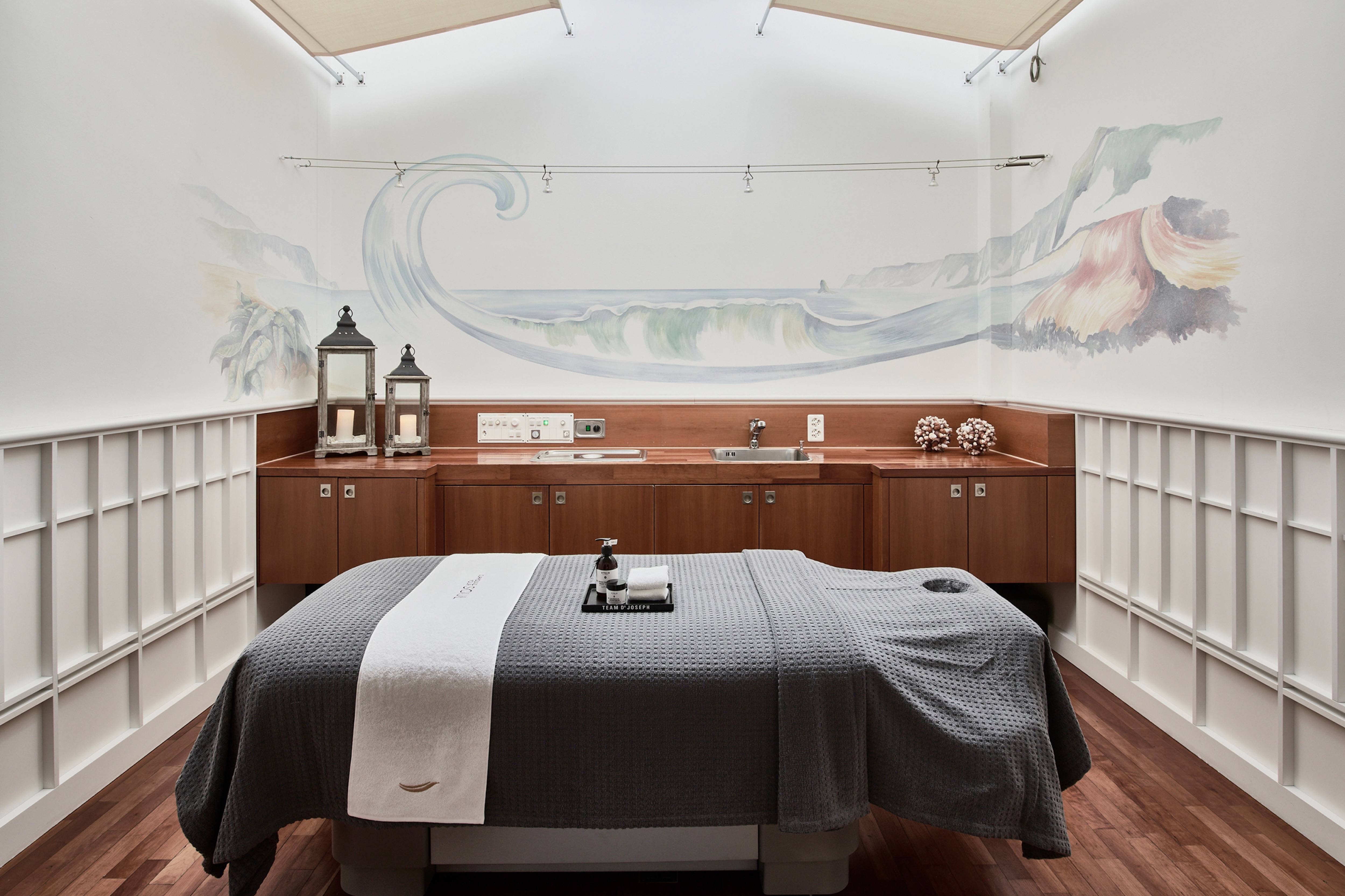 Massage Mind Relax (50 min) ou soin du visage purifiant intensif (60 min)