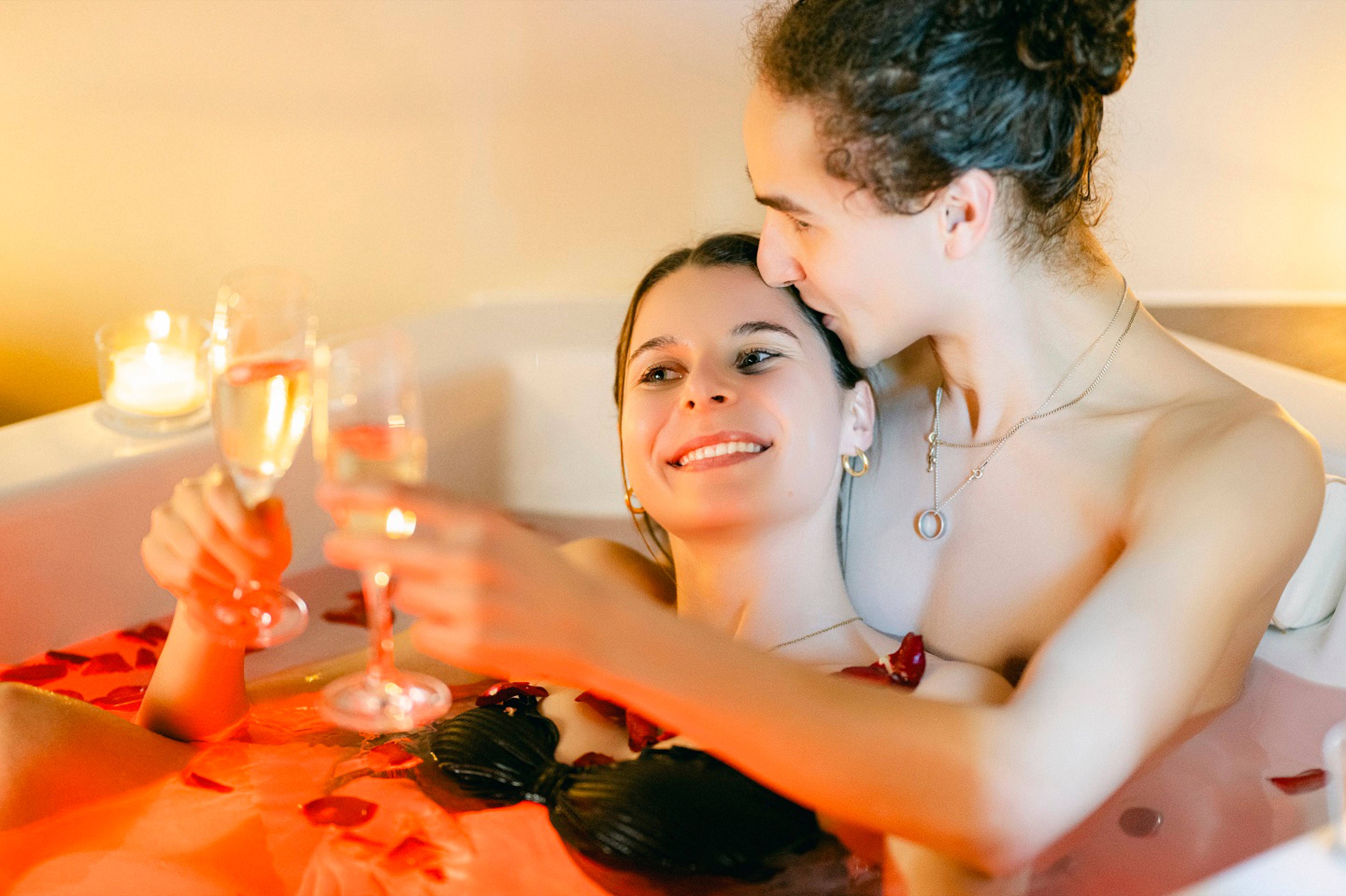 Bain aux pétales de roses