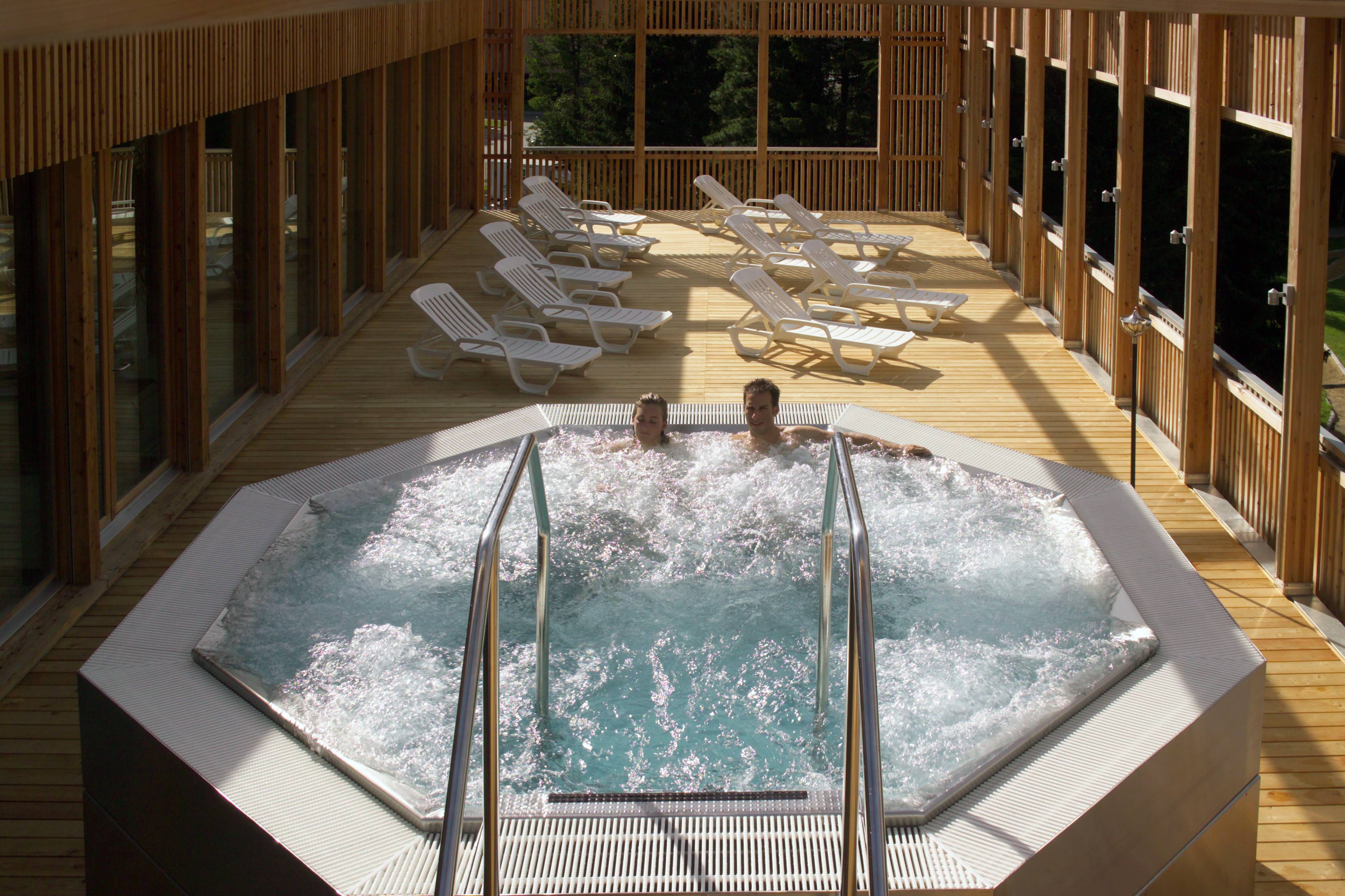 Wellnessbad eau-là-là Davos