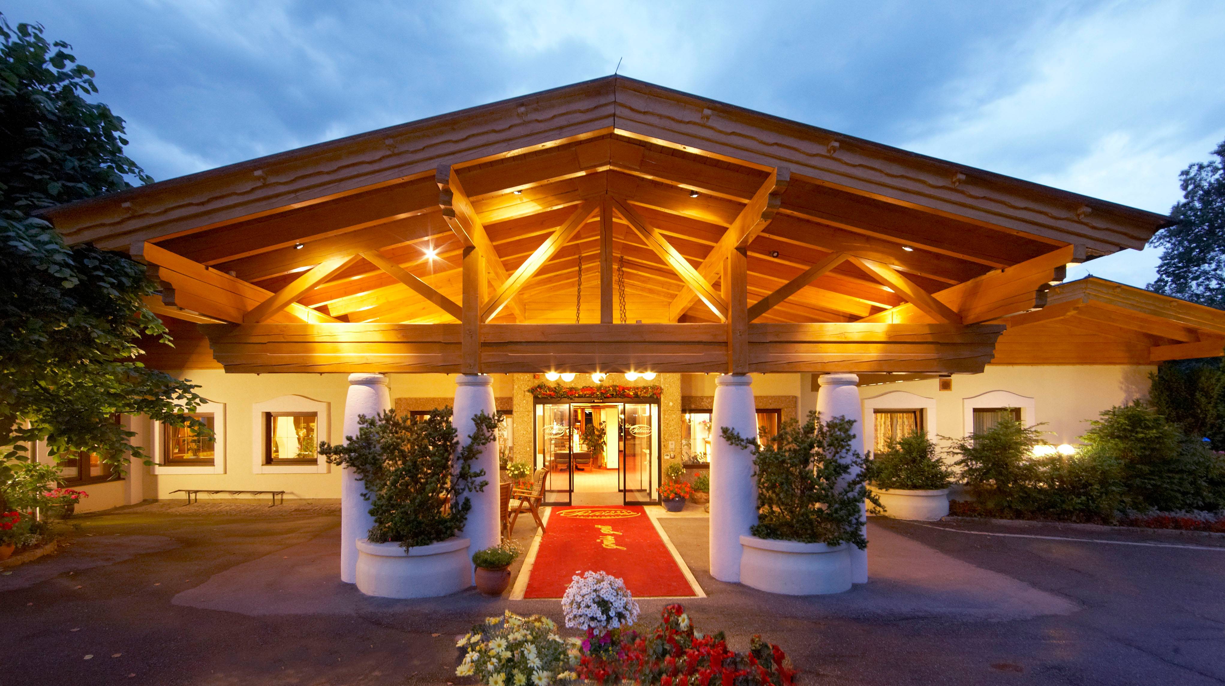 Thermenwelt Hotel Pulverer*****