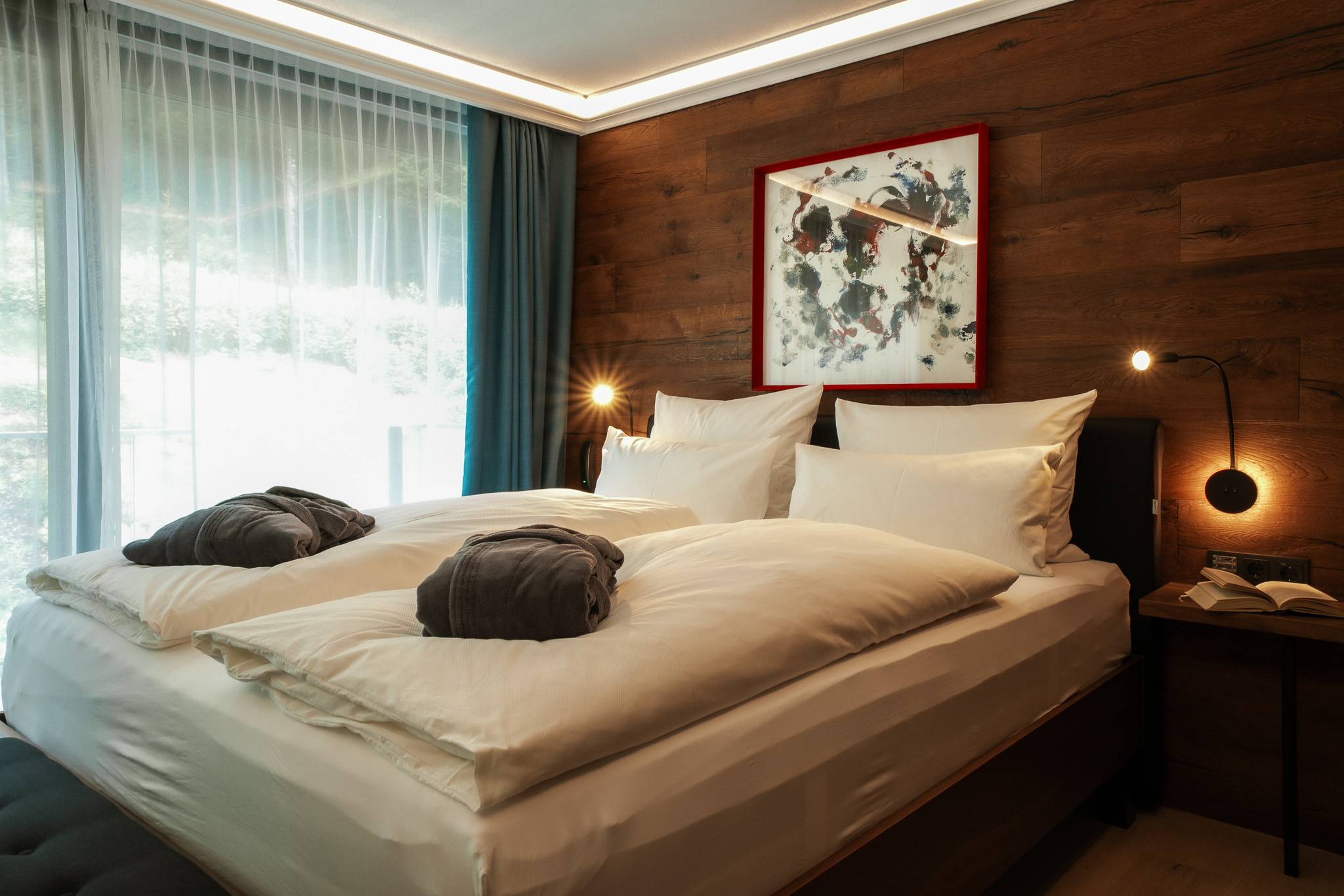 Deluxe Apartment