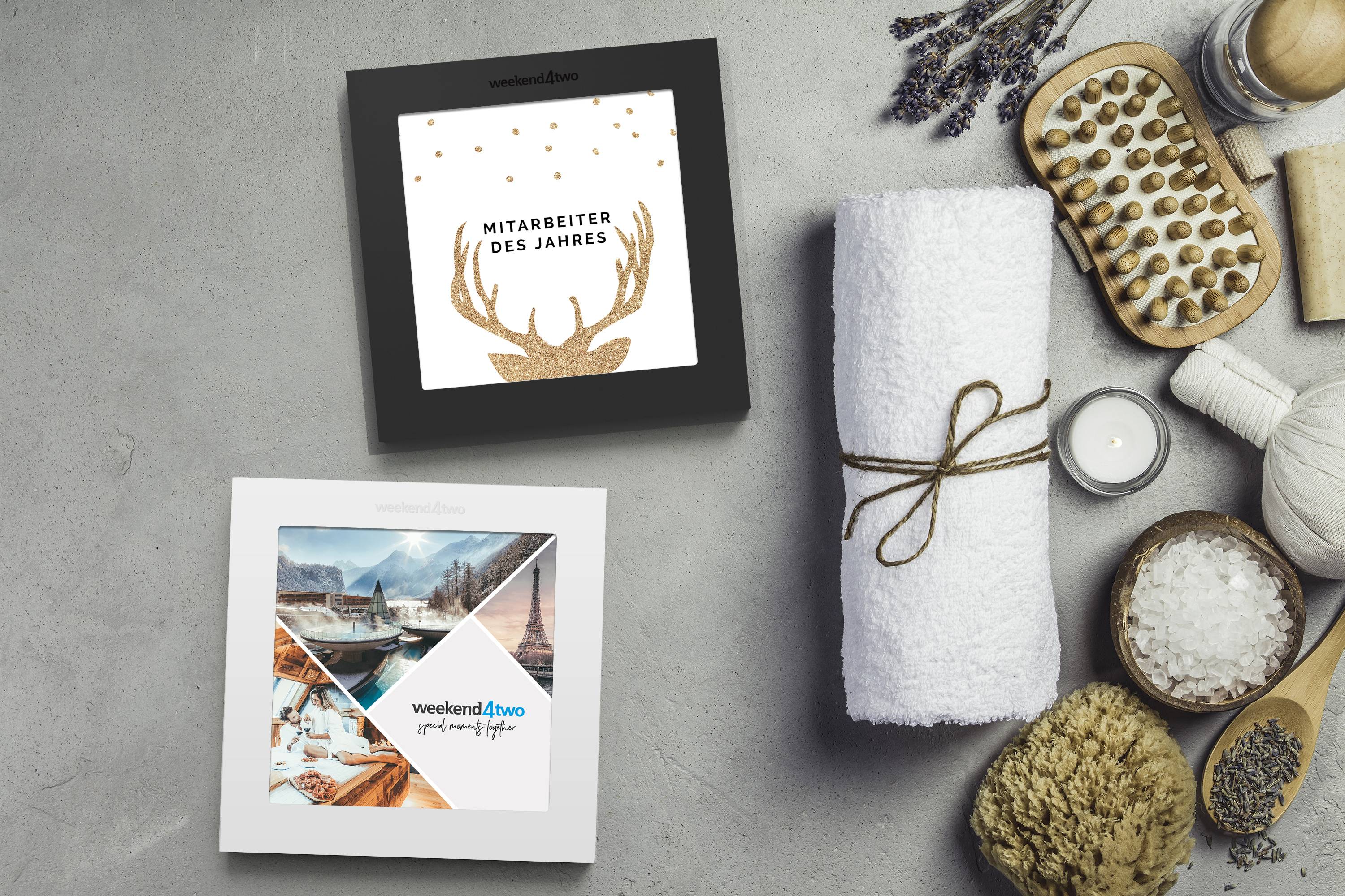 die edlen Gutscheinboxen von weekend4two in schwarz und weiss 