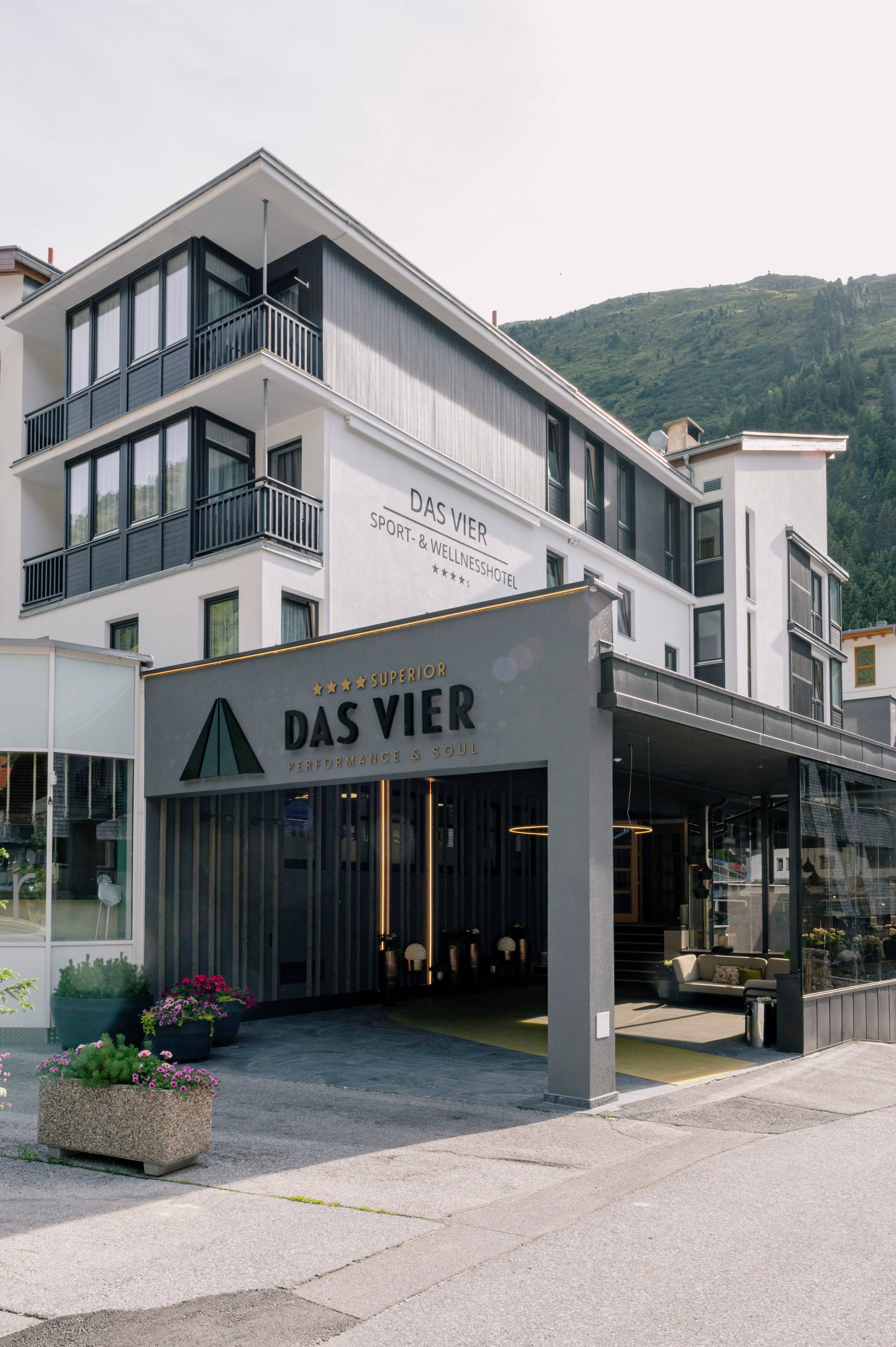 Sport- & Wellnesshotel DAS VIER