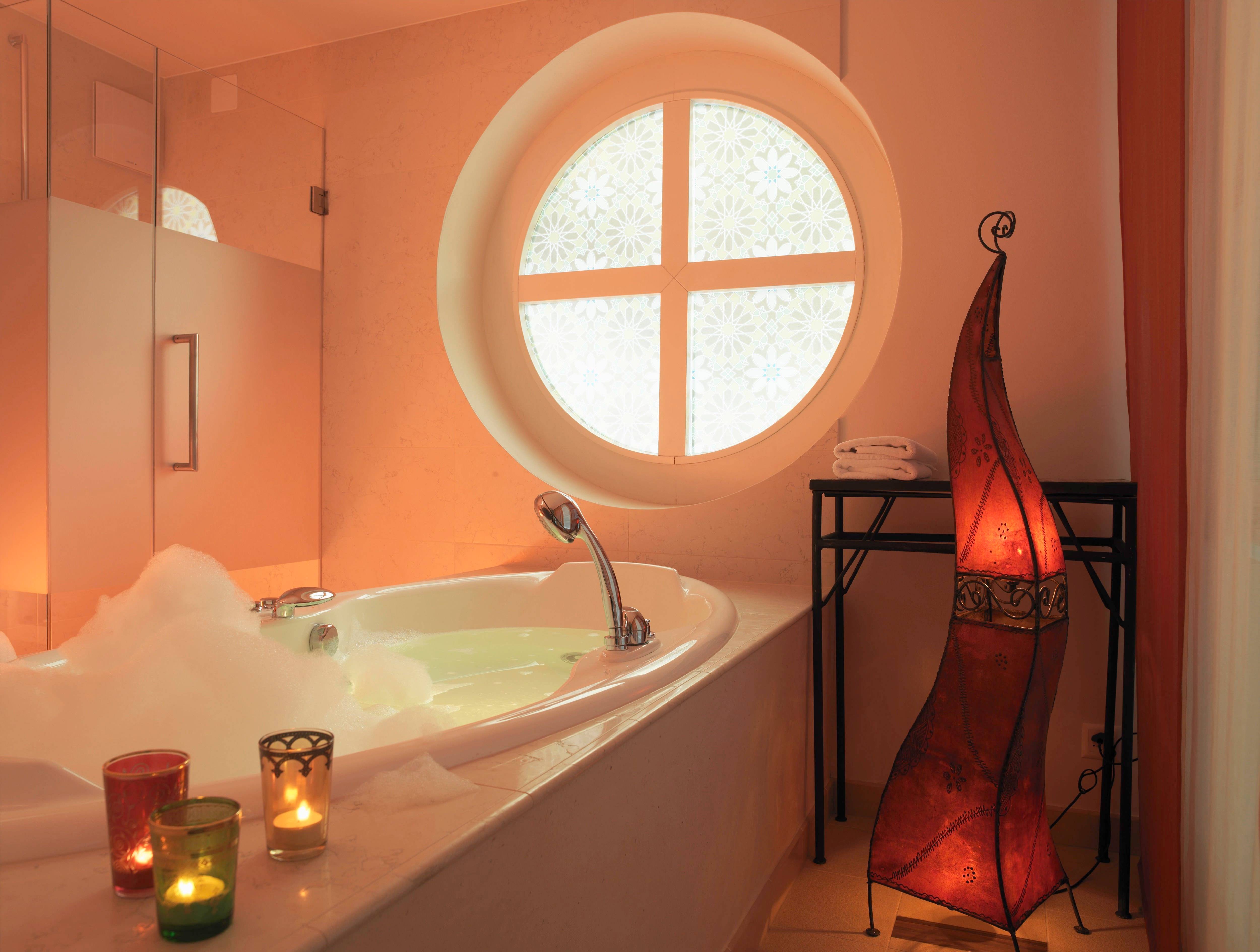 Oriental Boutique Room