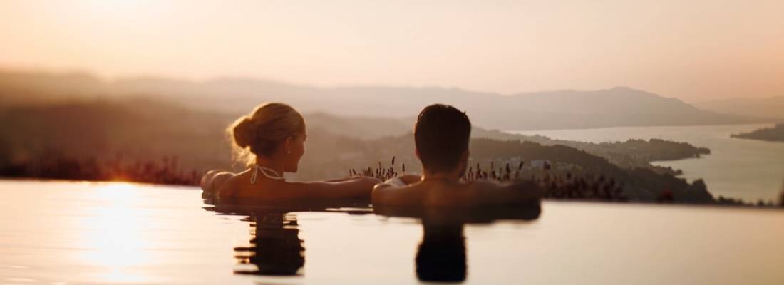 Infinity Aussenpool im Panorama Resort & Spa 