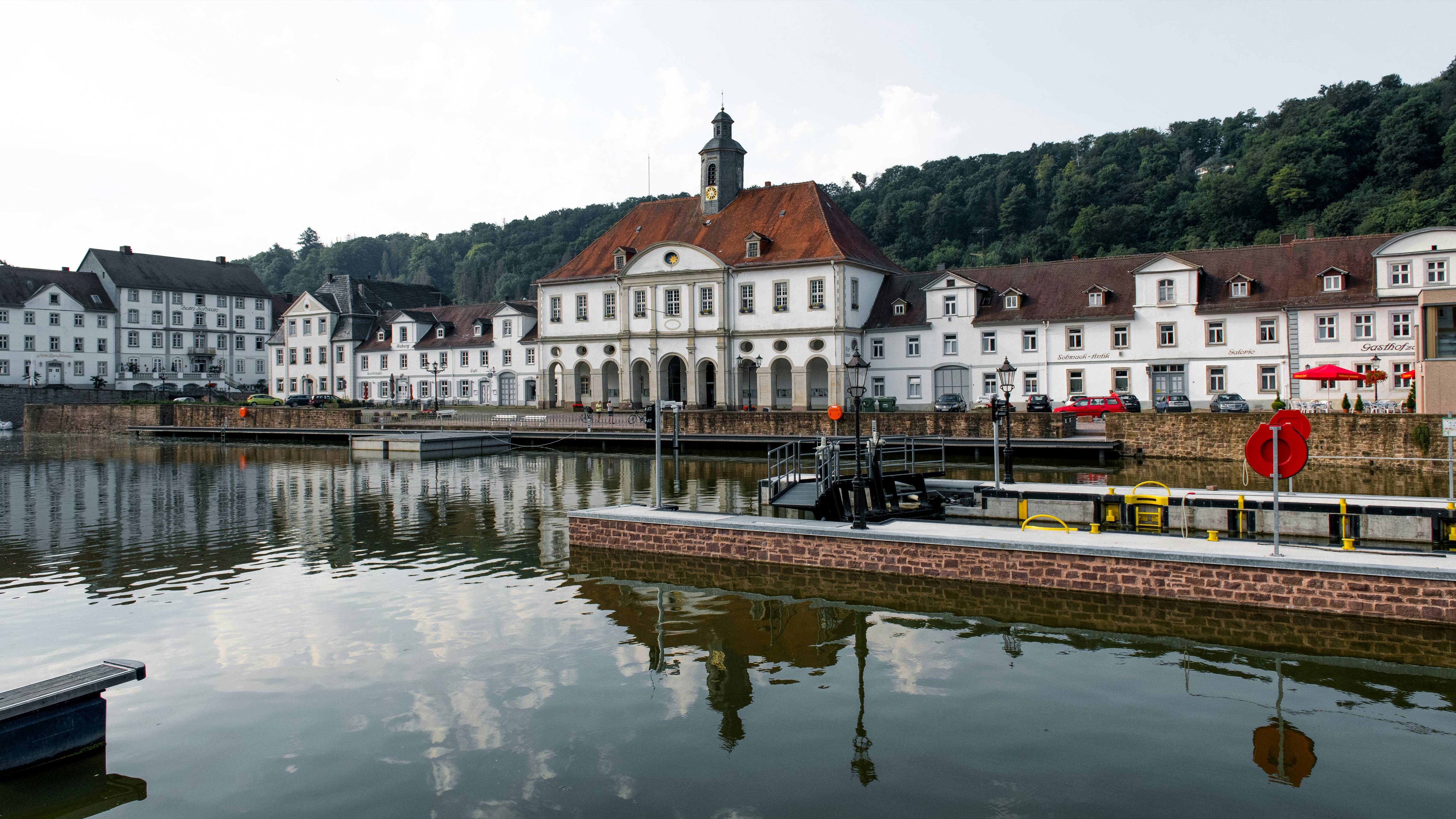 Foto von Wolfgang Weiser auf Unsplash