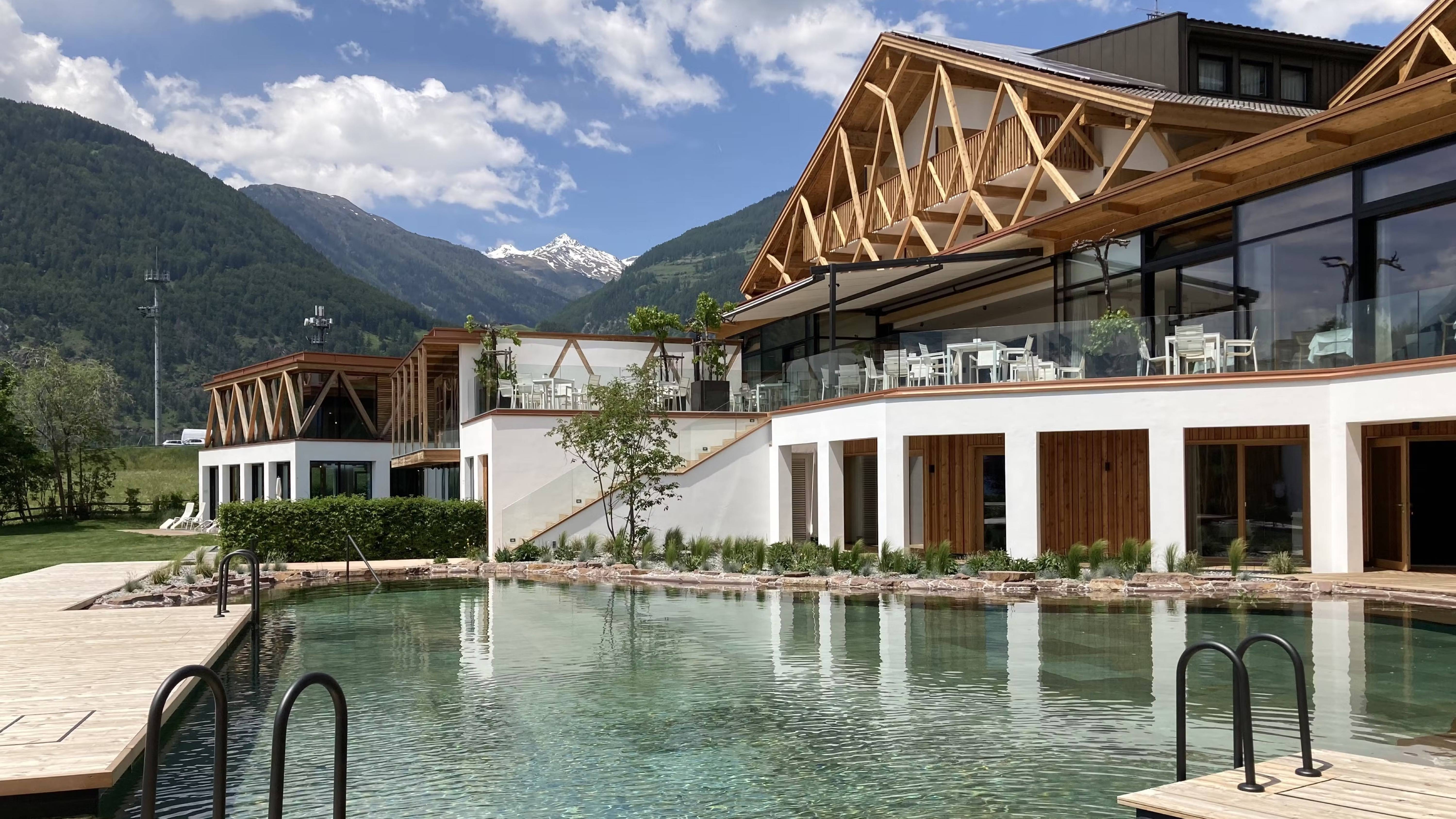 Bio-Naturbadeteich Hotel Garberhof