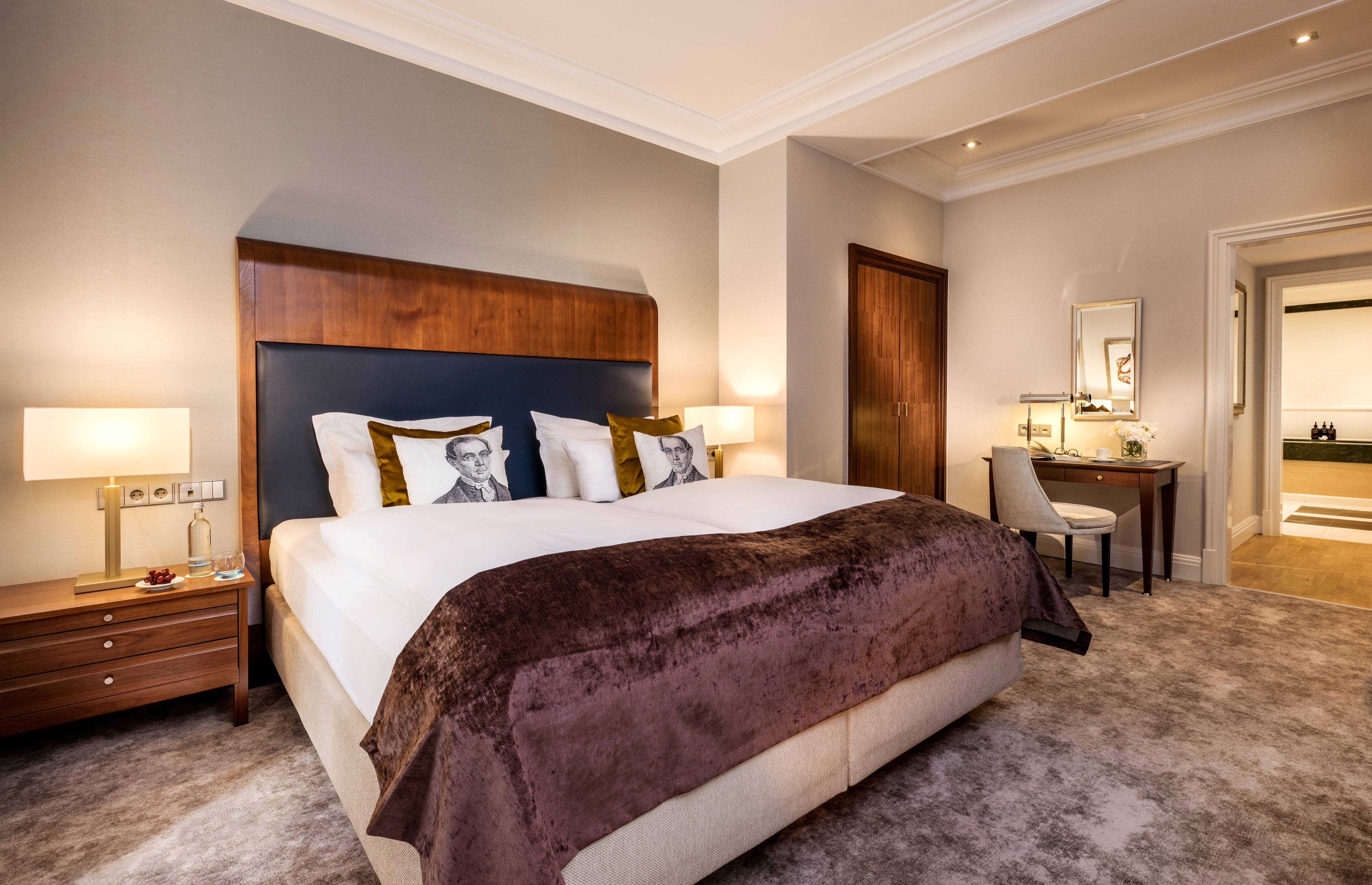 Hommage Signature Spa Suite