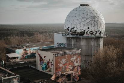 Teufelsberg / Photo de Moises Gonzalez sur Unsplash